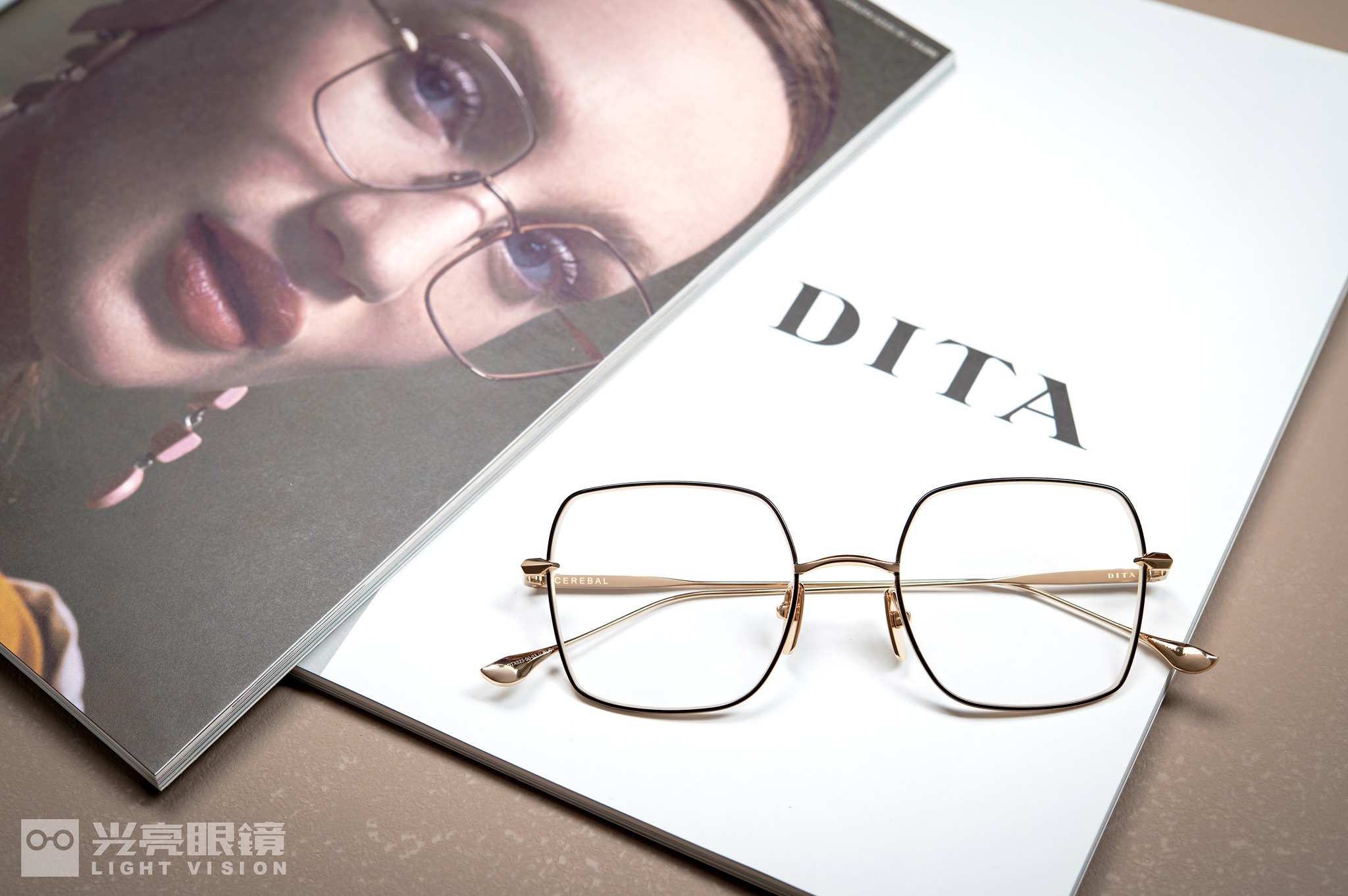 DITA - CEREBAL / DTX523  03 Black/White Gold