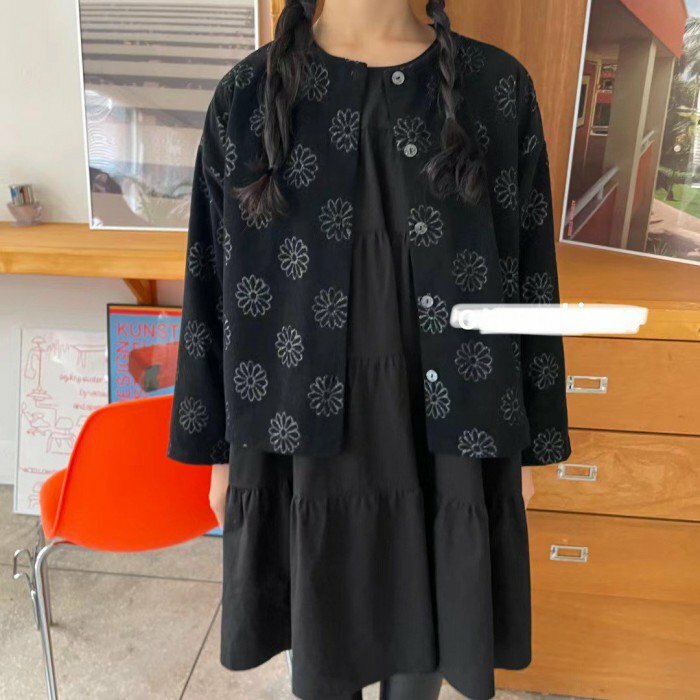 010《現貨》毛巾質地花花TOP 黑色