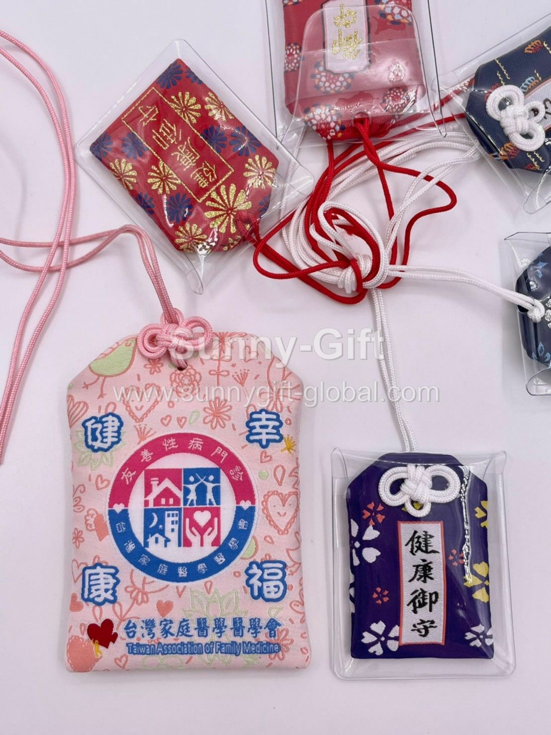 Customized - Amulet bag