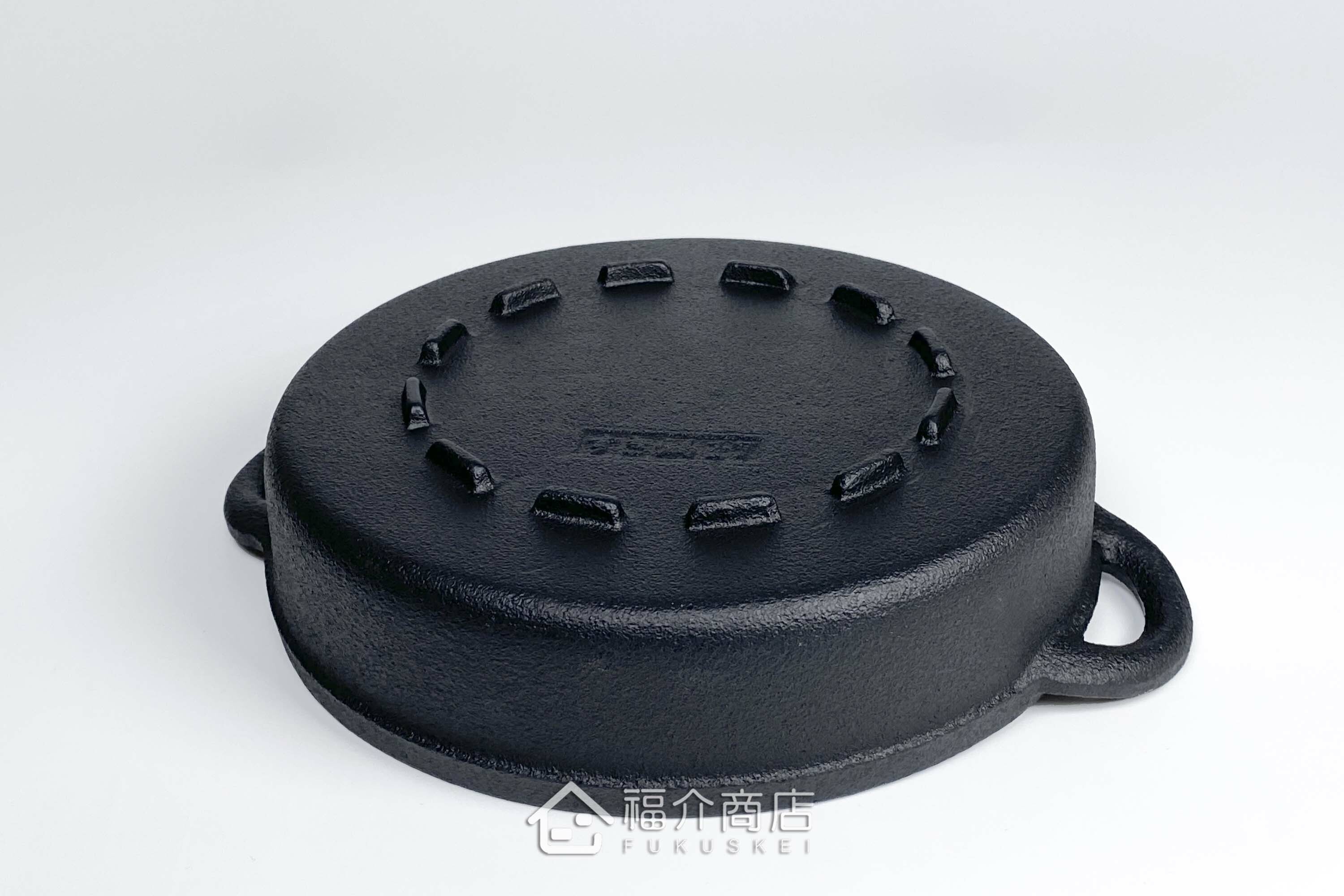 黑色鑄鐵製的壽喜鍋