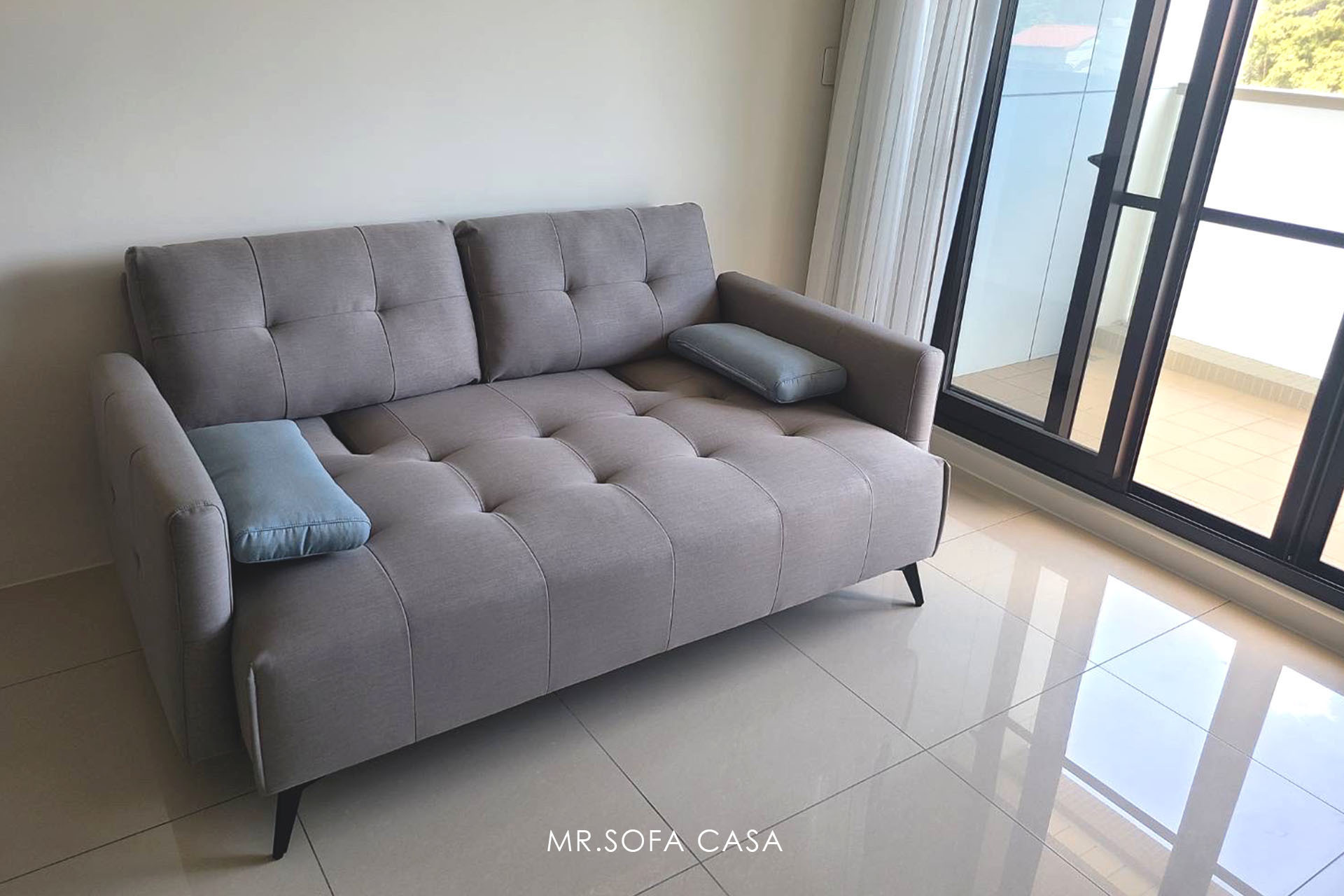 龐德沙發體型相對嬌小可愛，不會佔據家裡太多空間