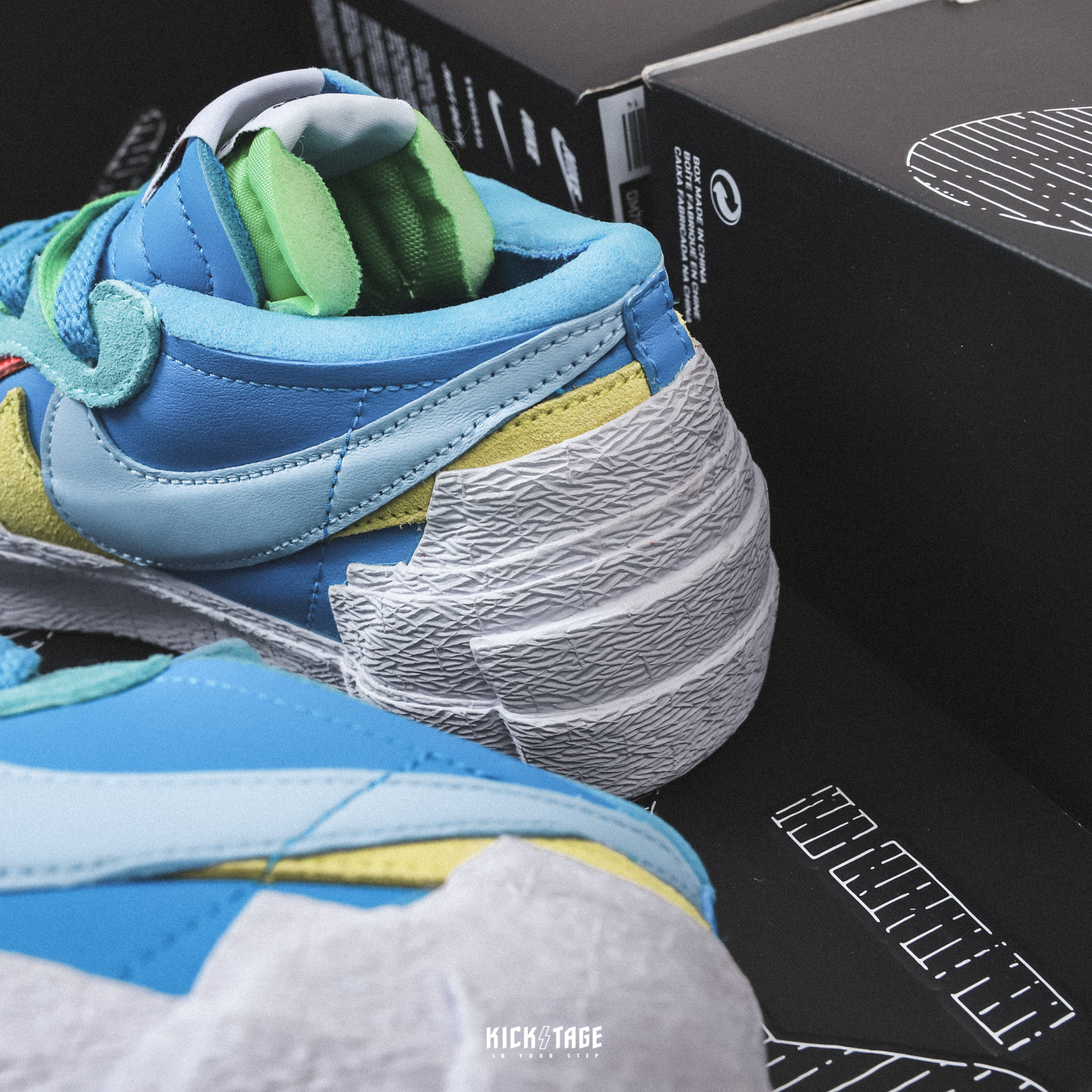 KAWS x SACAI x NIKE BLAZER LOW 聯名XX 解構低筒休閒鞋 