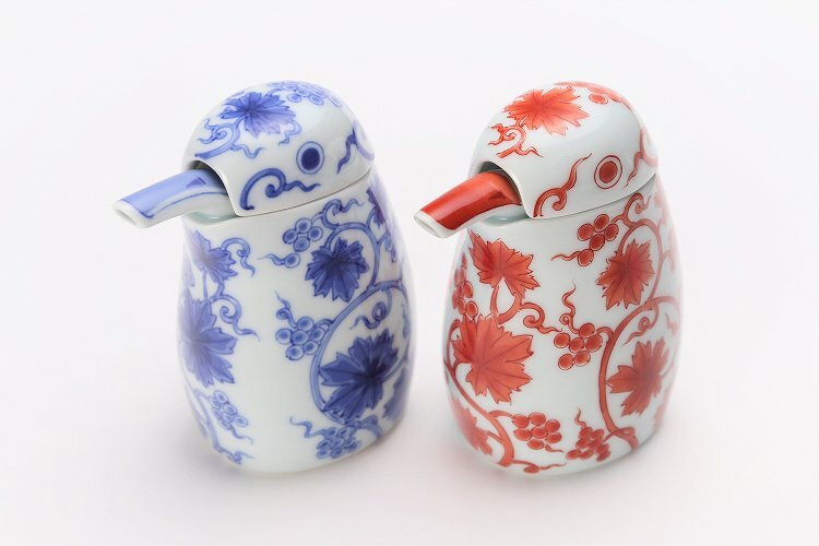 幸樂窯 染付唐草翠鳥醬油瓶(M)