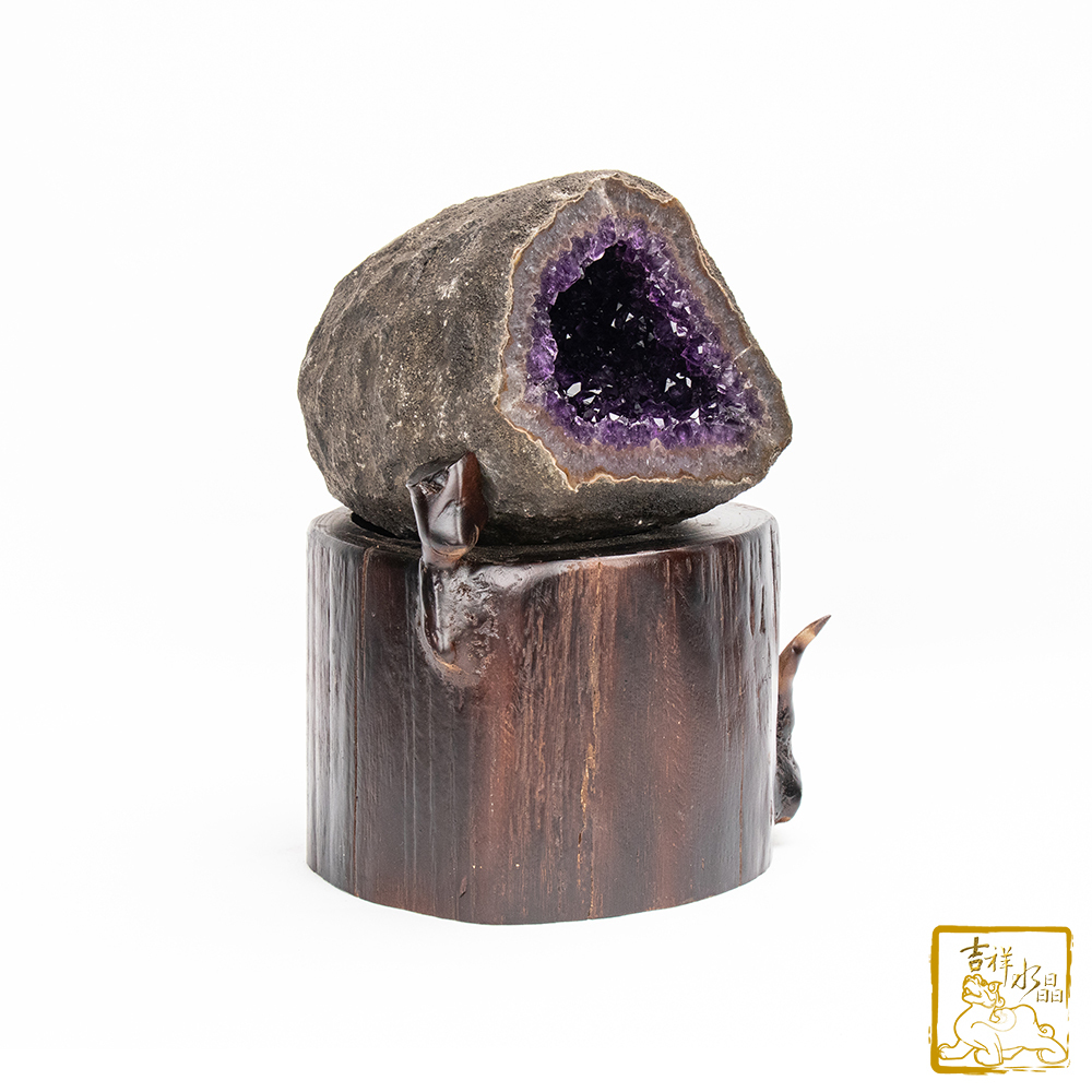 烏拉圭紫水晶洞 4.85kg 納財聚氣