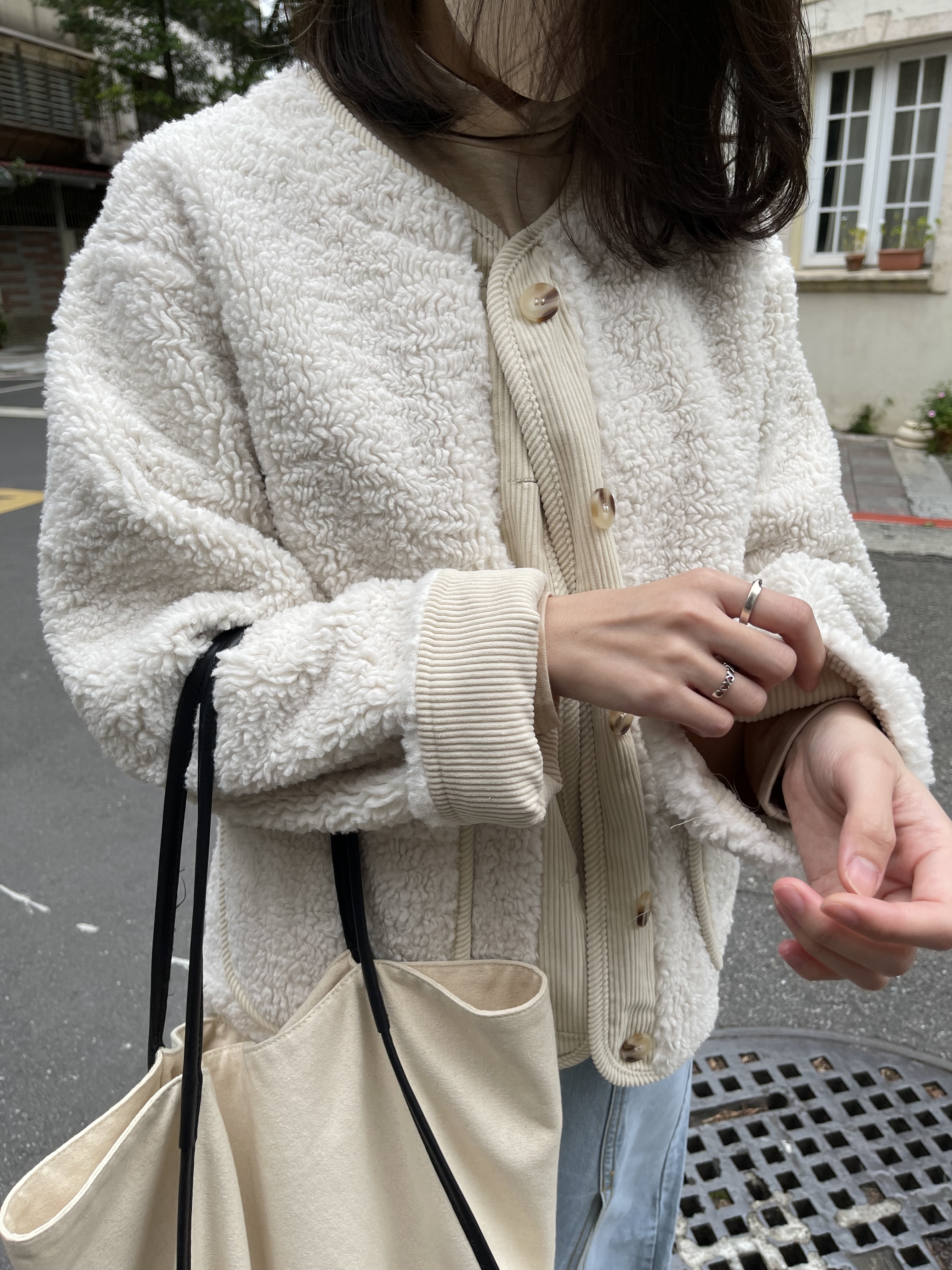 燈芯絨拼接毛毛外套