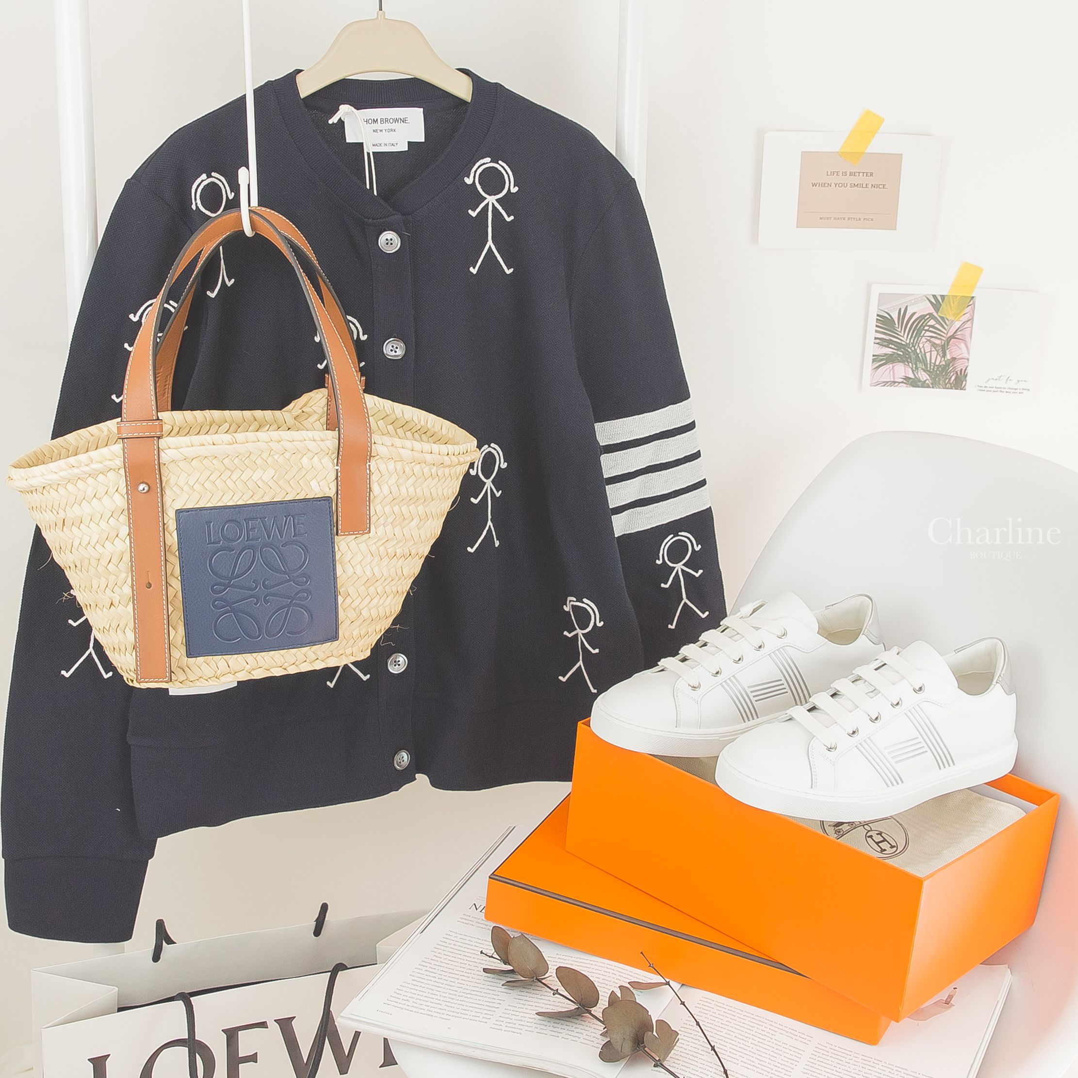 Hermès Avantage Sneaker 白色銀灰線條H小牛皮運動鞋,Loewe Small Basket Bag In Palm Leaf And Calfskin 海洋藍小型手提草編包-Charline Boutique 精品代購