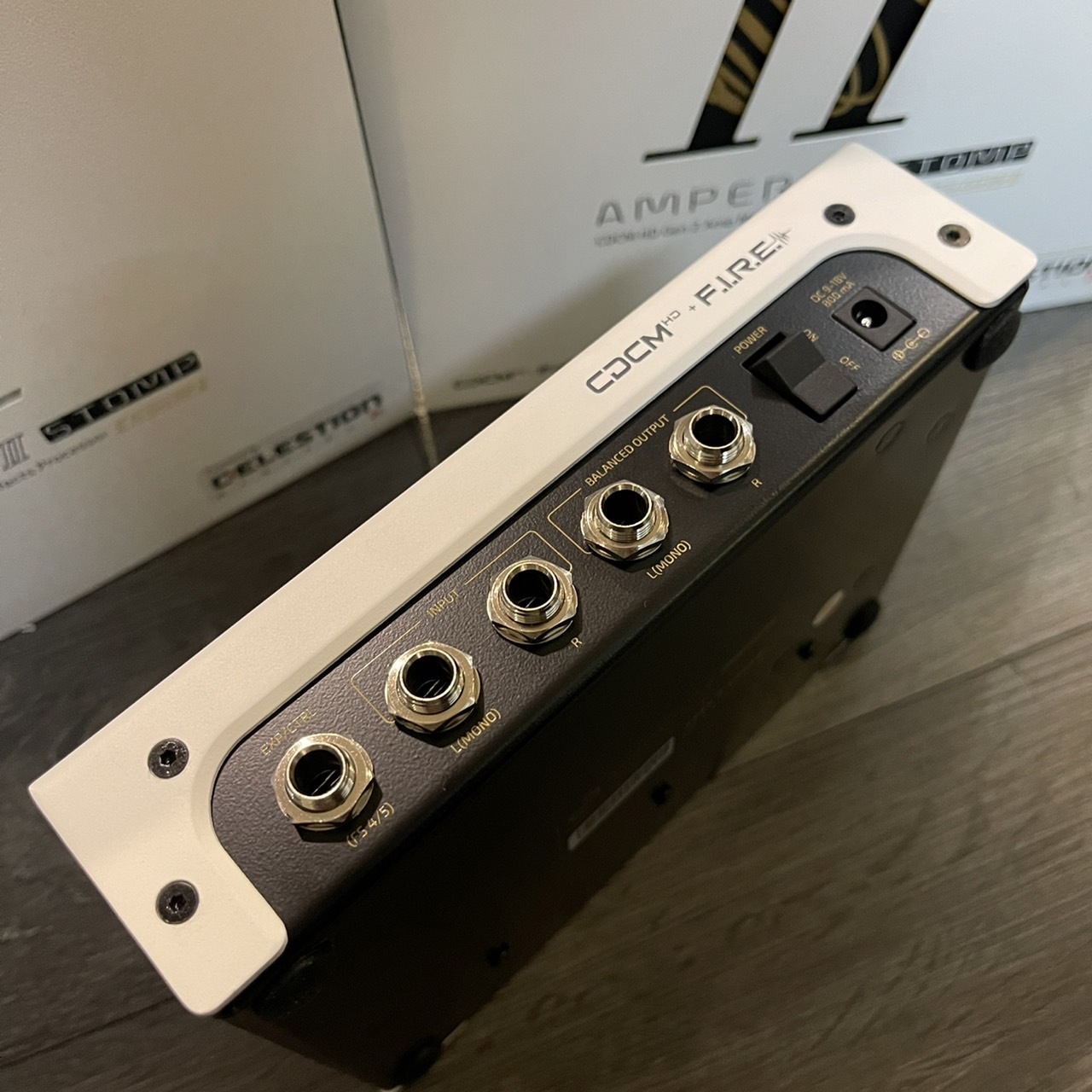 Hotone Ampero II Stomp 綜合效果器