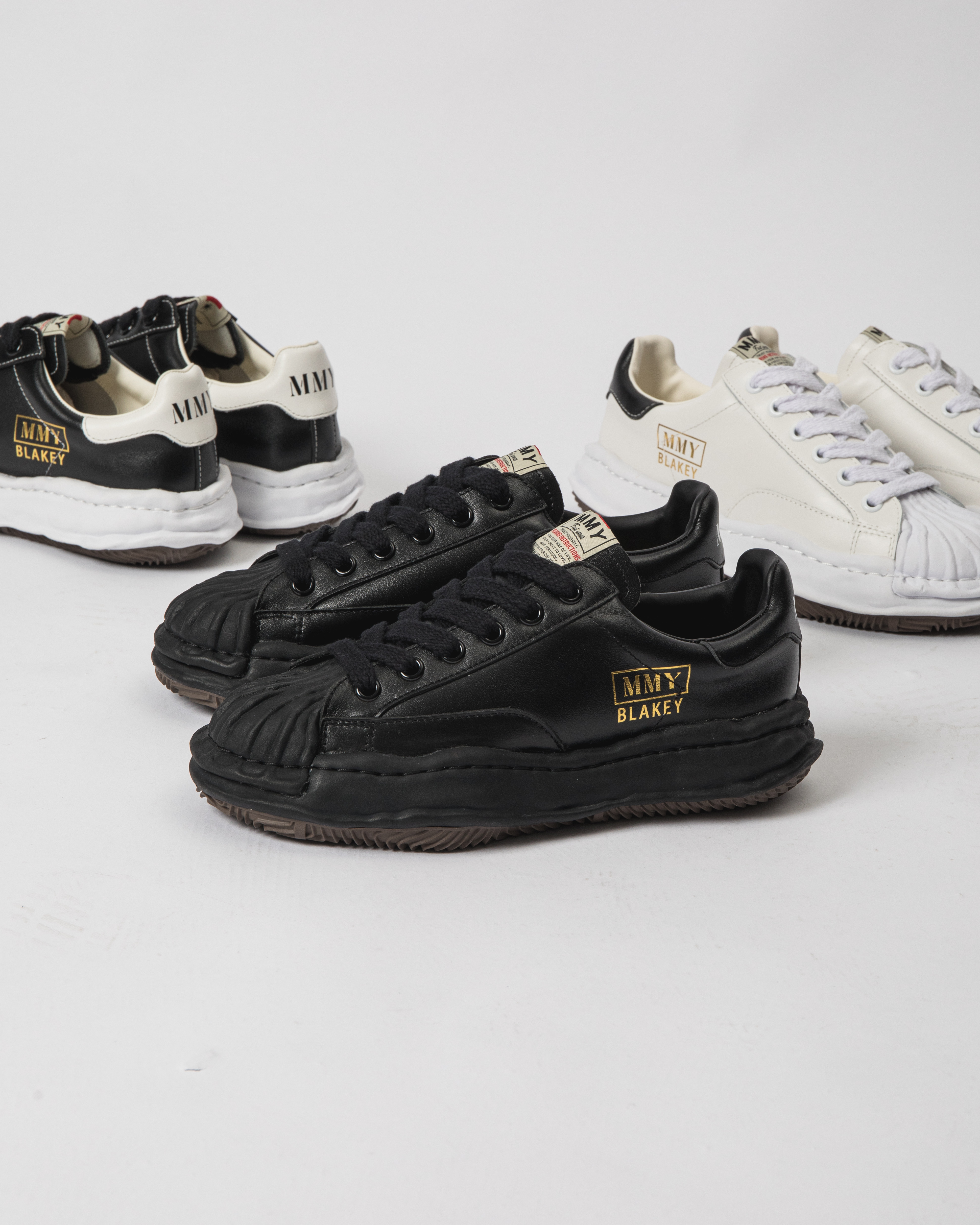 MIHARA YASUHIRO Blakey Leather Low-top Sneaker Triple B