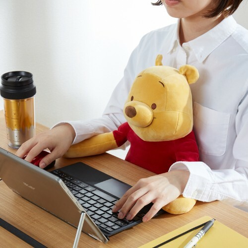 【現貨】日本迪士尼 維尼 米奇 杯麵 治癒抱枕墊