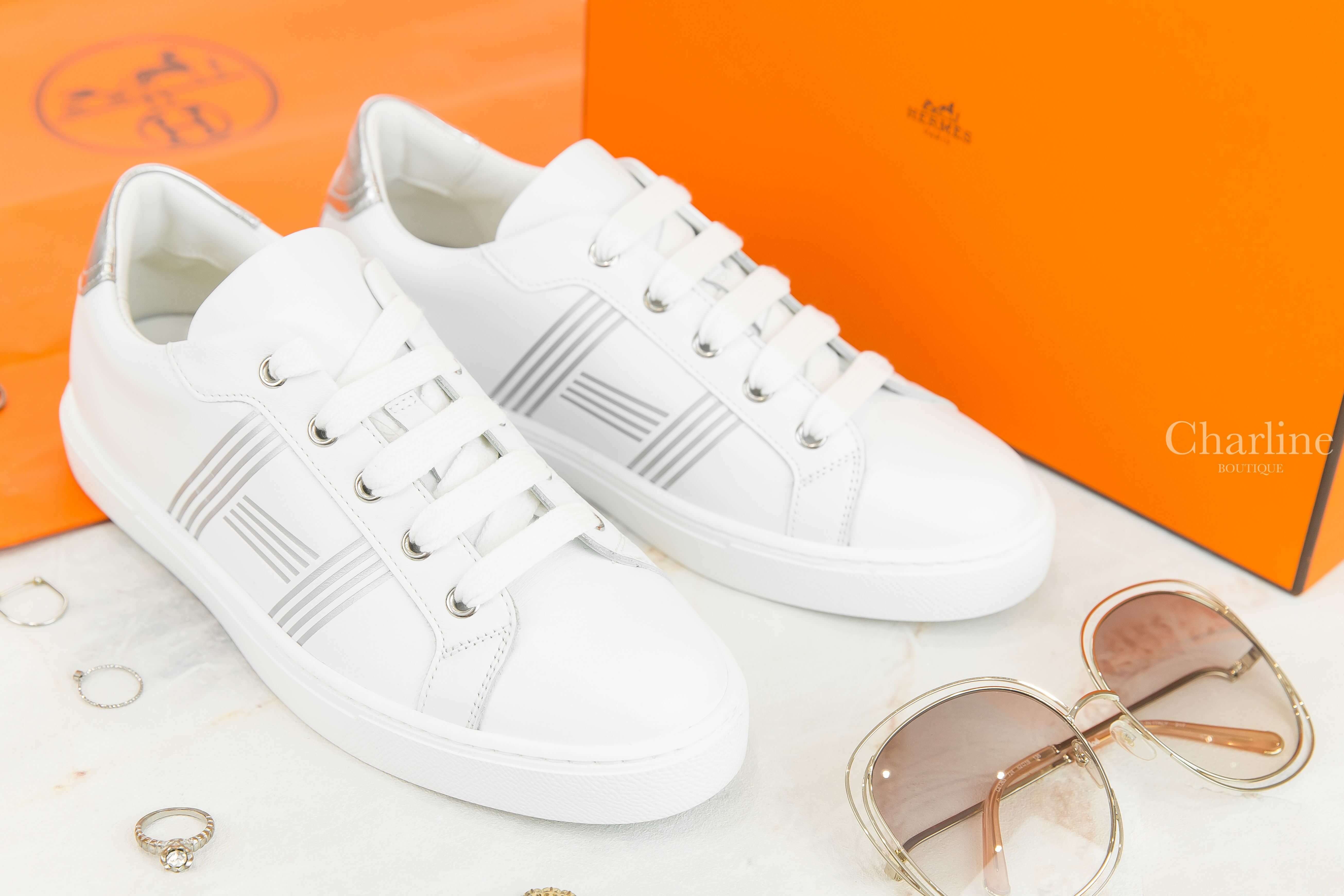 Hermès Avantage Sneaker 白色銀灰線條H小牛皮運動鞋-Charline Boutique 精品代購