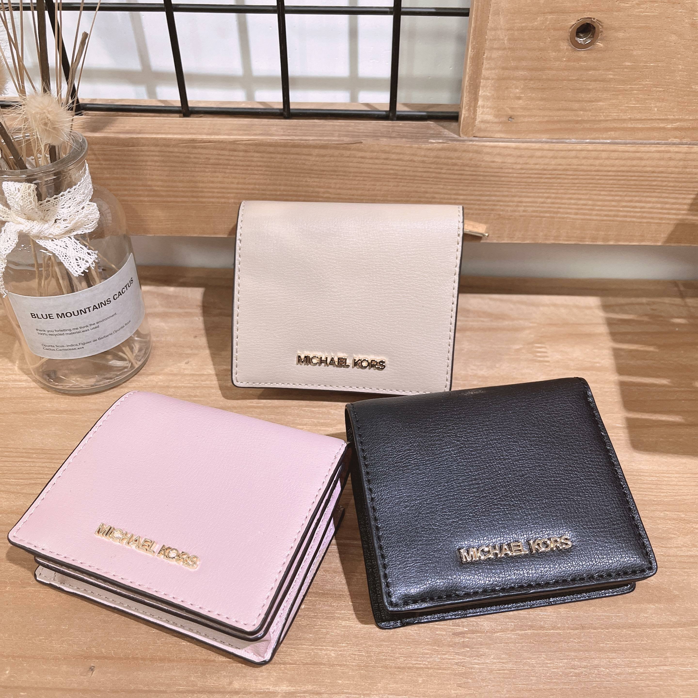 MICHAEL KORS SHORT WALLET 3 COLOURS