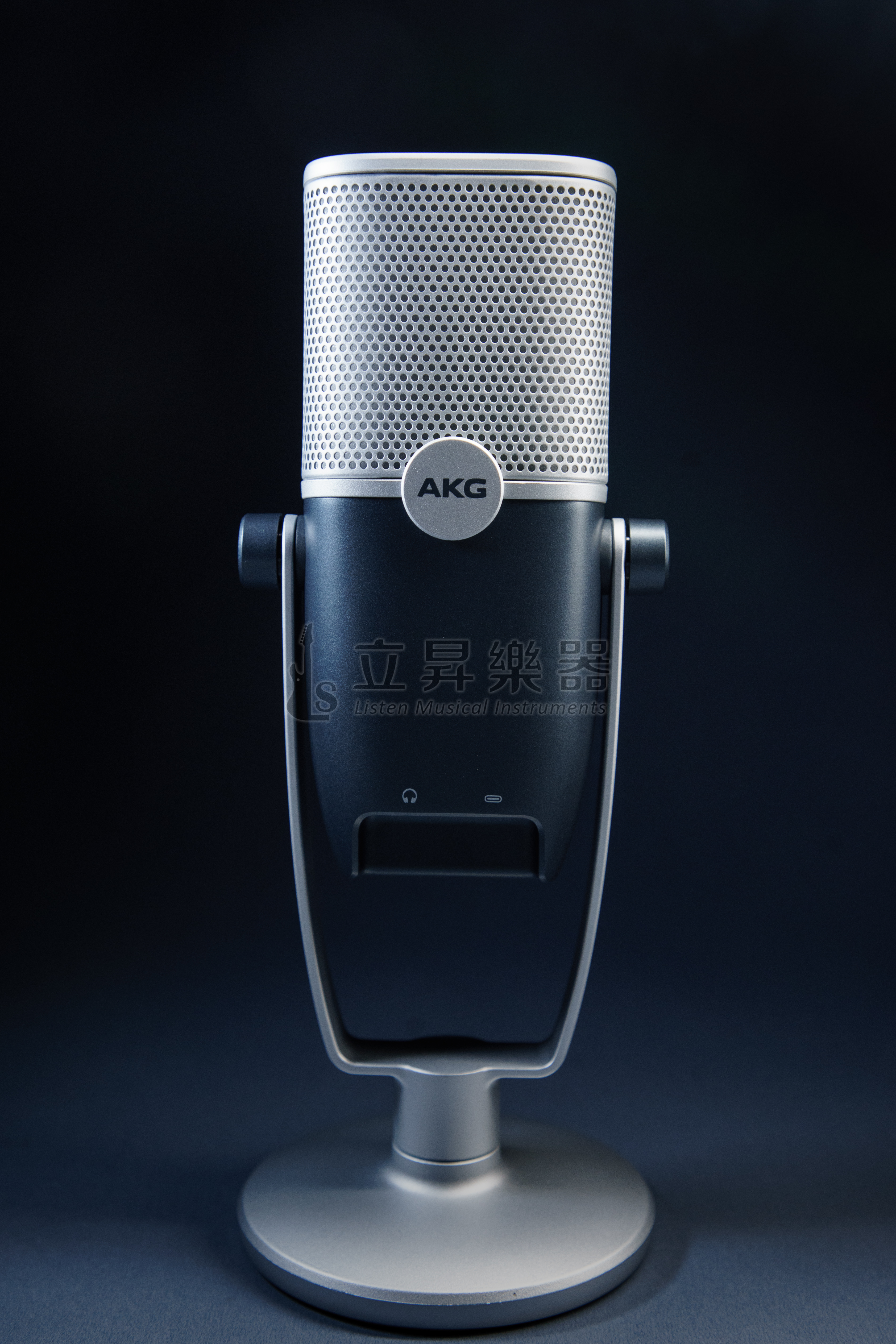 AKG AKG ARA 隨插即用 USB 電容式 麥克風 雙拾音模式 兼容行動裝置 第 3 張圖片｜三峽麥克風