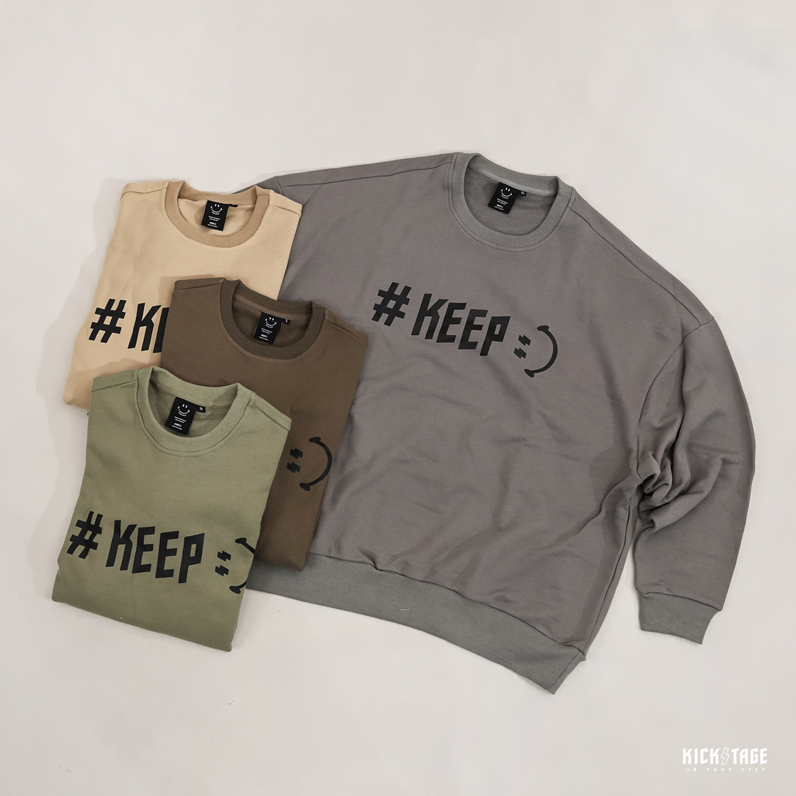 **特價商品售出不退換**#KEEP OVERSIZE CREW 奶茶 灰綠 摩卡 大象灰 重磅 寬版 落肩 閃電微笑 衛衣 大學T【KS98】