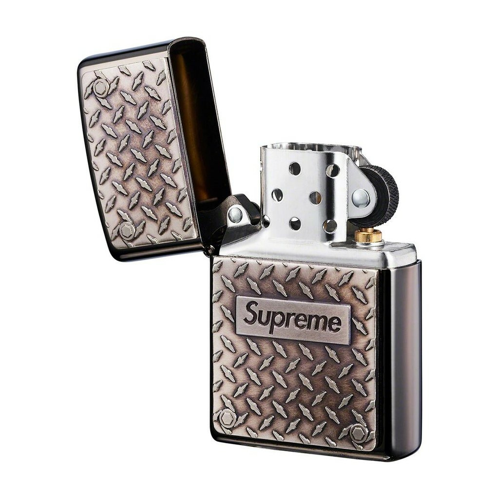 SUPREME DIAMOND PLATE ZIPPO 金屬質感鐵板花紋打火機