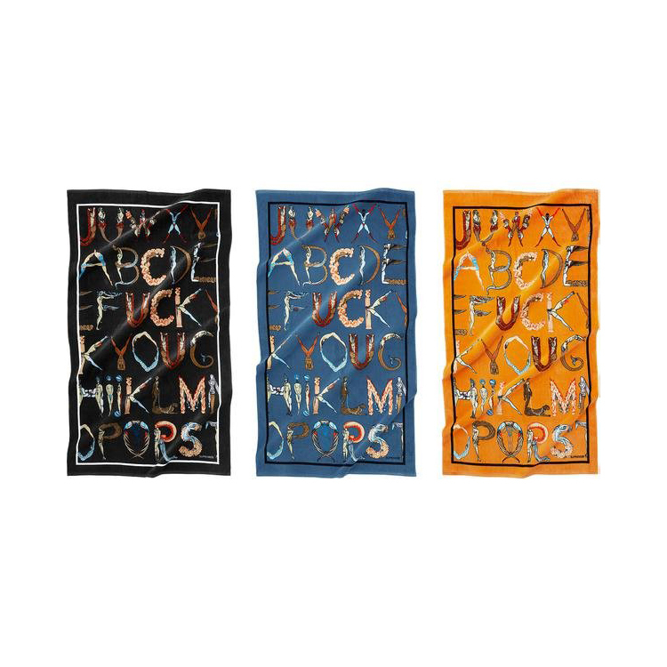 -(C0i)-SUPREME ALPHABET BEACH TOWEL 滿版 海灘巾 黑/藍