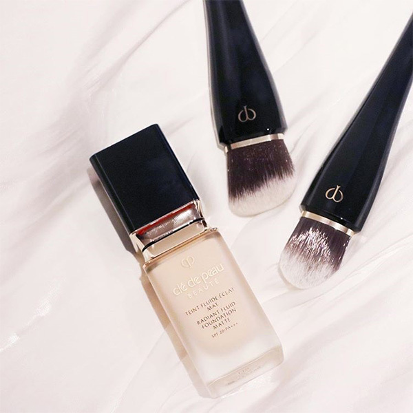 clé de peau Radiant Fluid Foundation マット RADIANT FLUID FOUNDATION MATTE | Clé de Peau Beauté