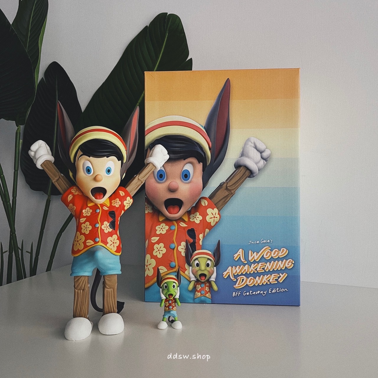 Mighty Jaxx A Wood Awakening 小木偶蟋蟀 驢子耳朵 夏日風情版