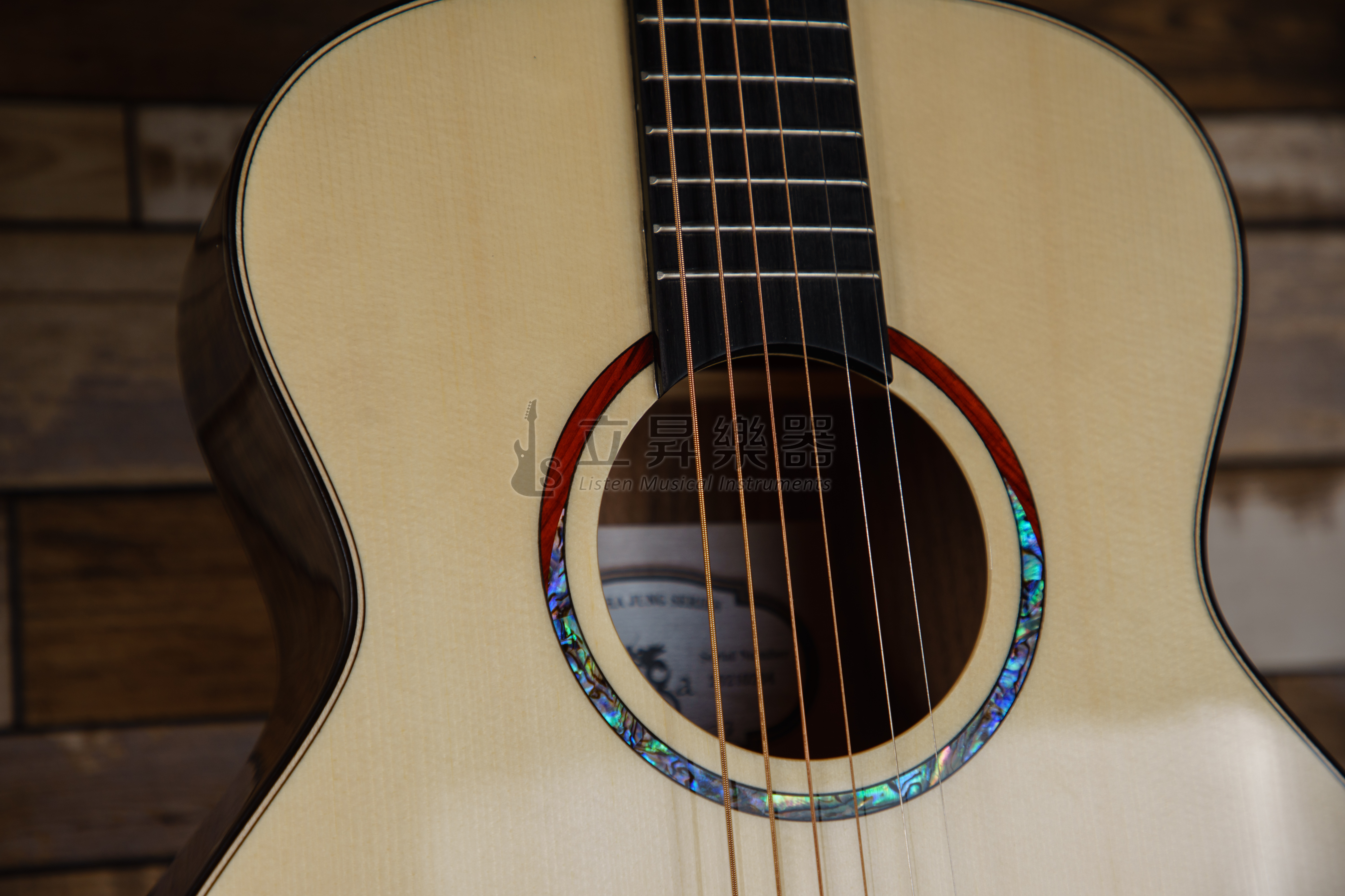 NAGA NAGA S-20GS 光系列 Sungha Jung 鄭晟河代言 英格曼雲杉面板 玫瑰木側背 面單板 36吋 GS桶身 附原廠厚琴袋 S 20GS 第 3 張圖片｜三峽吉他 / Bass