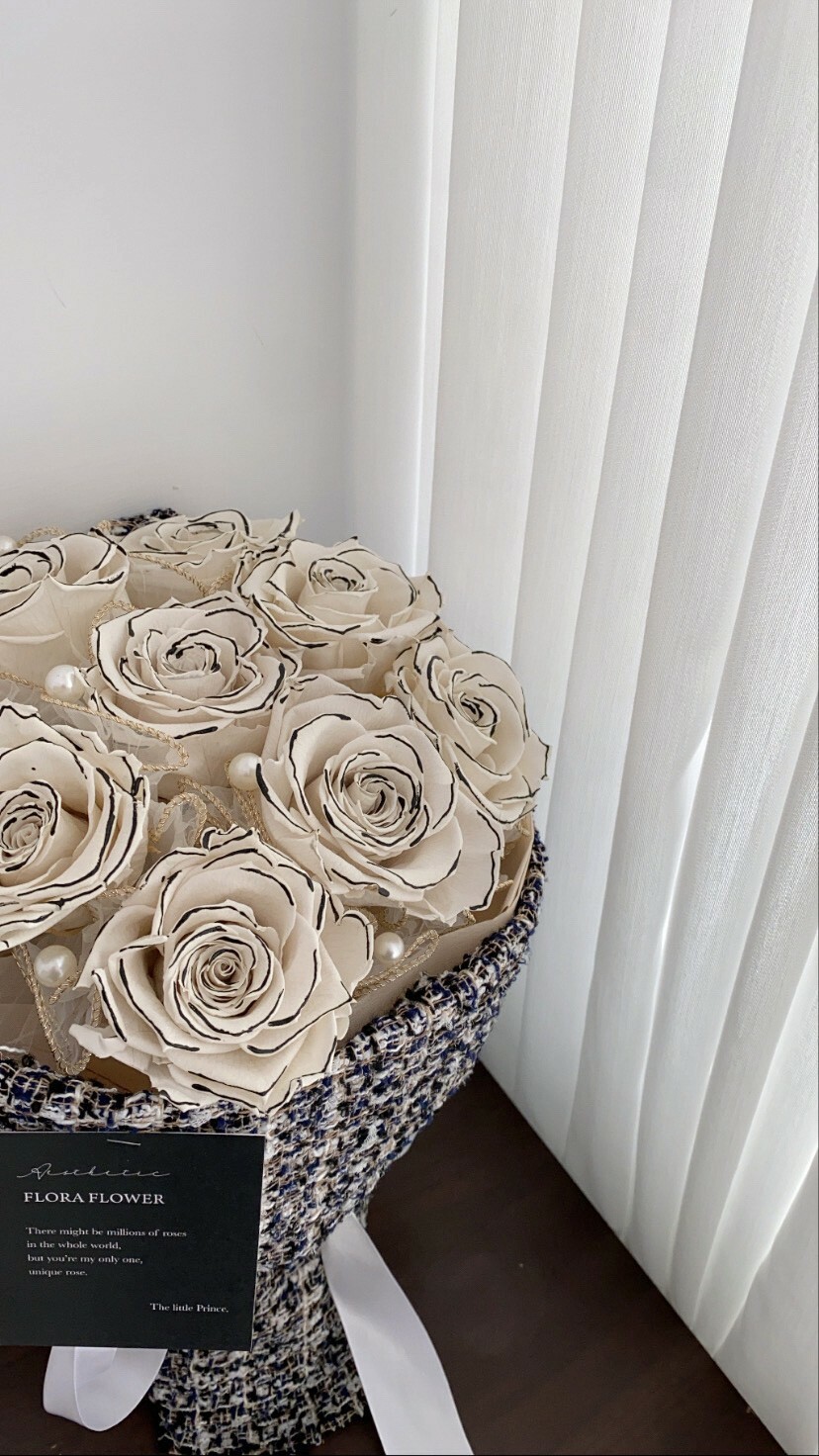 俄羅斯永生花束-香奈兒奶油-珍珠款