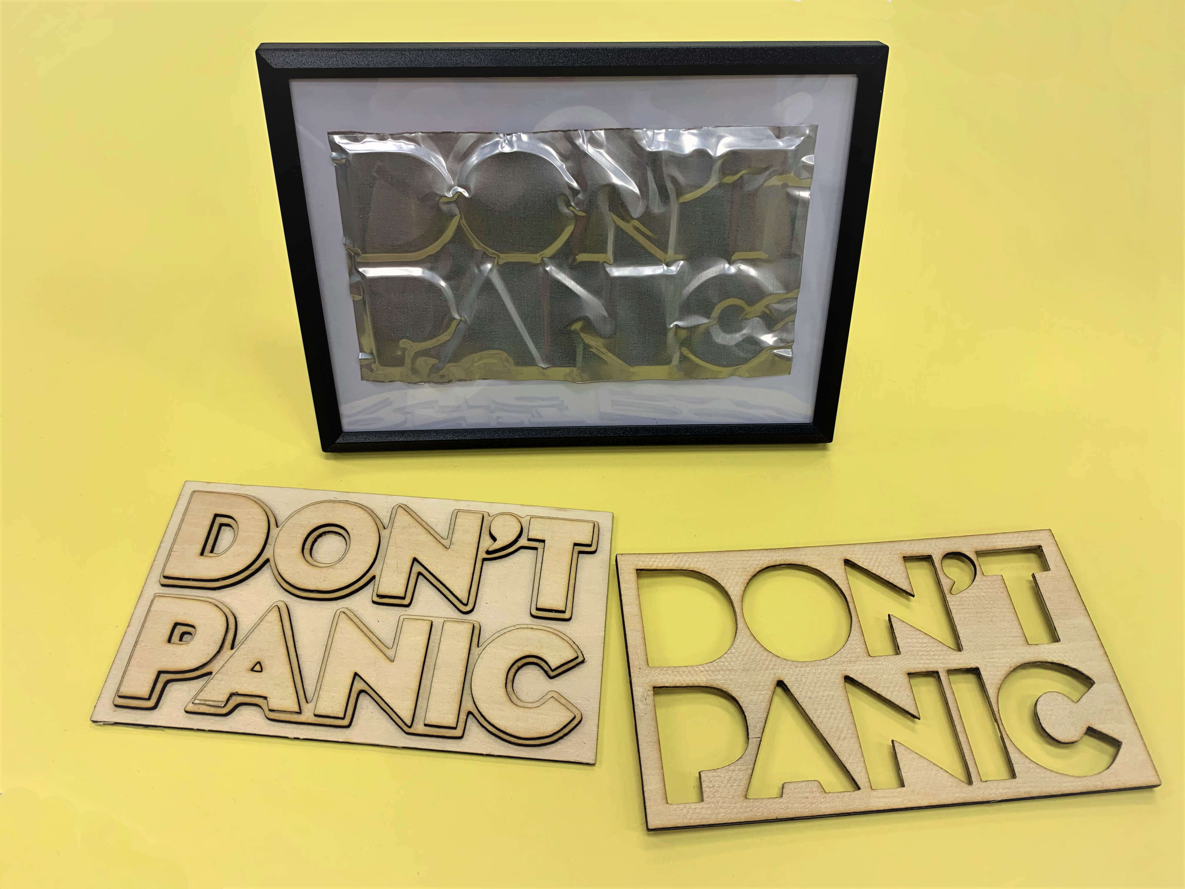 Don't Panic 浮雕裝飾