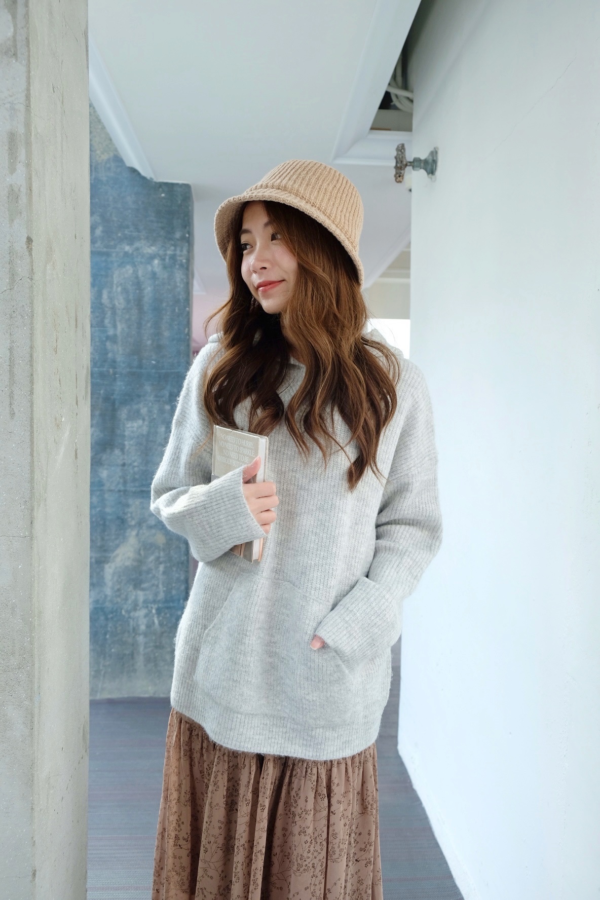 大推薦極柔軟混灰連帽針織