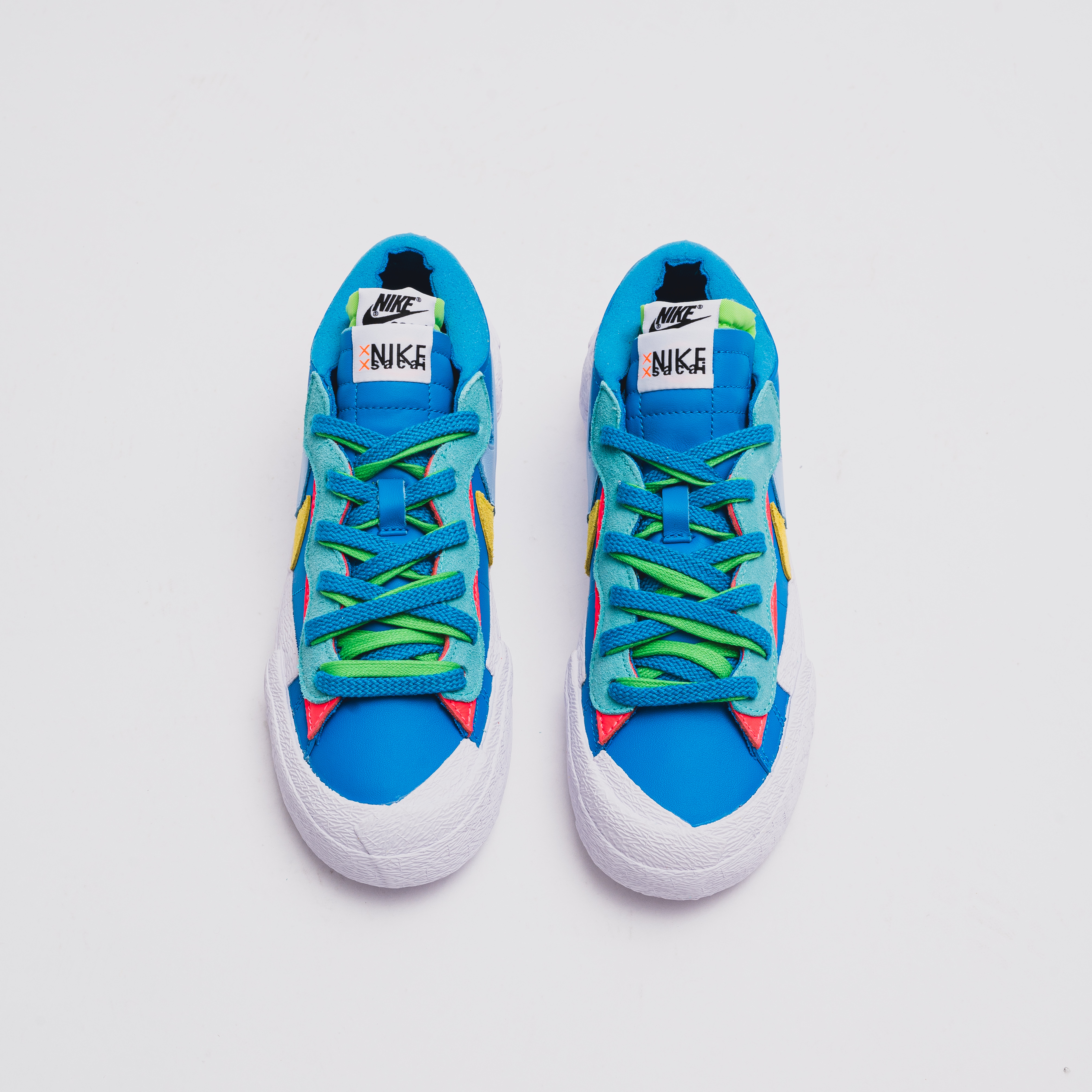 Sacai x Kaws x Nike Blazer Low Neptune Blue DM7901-400 Sacai x Kaws x Nike Blazer Low Neptune Blue DM7901-400