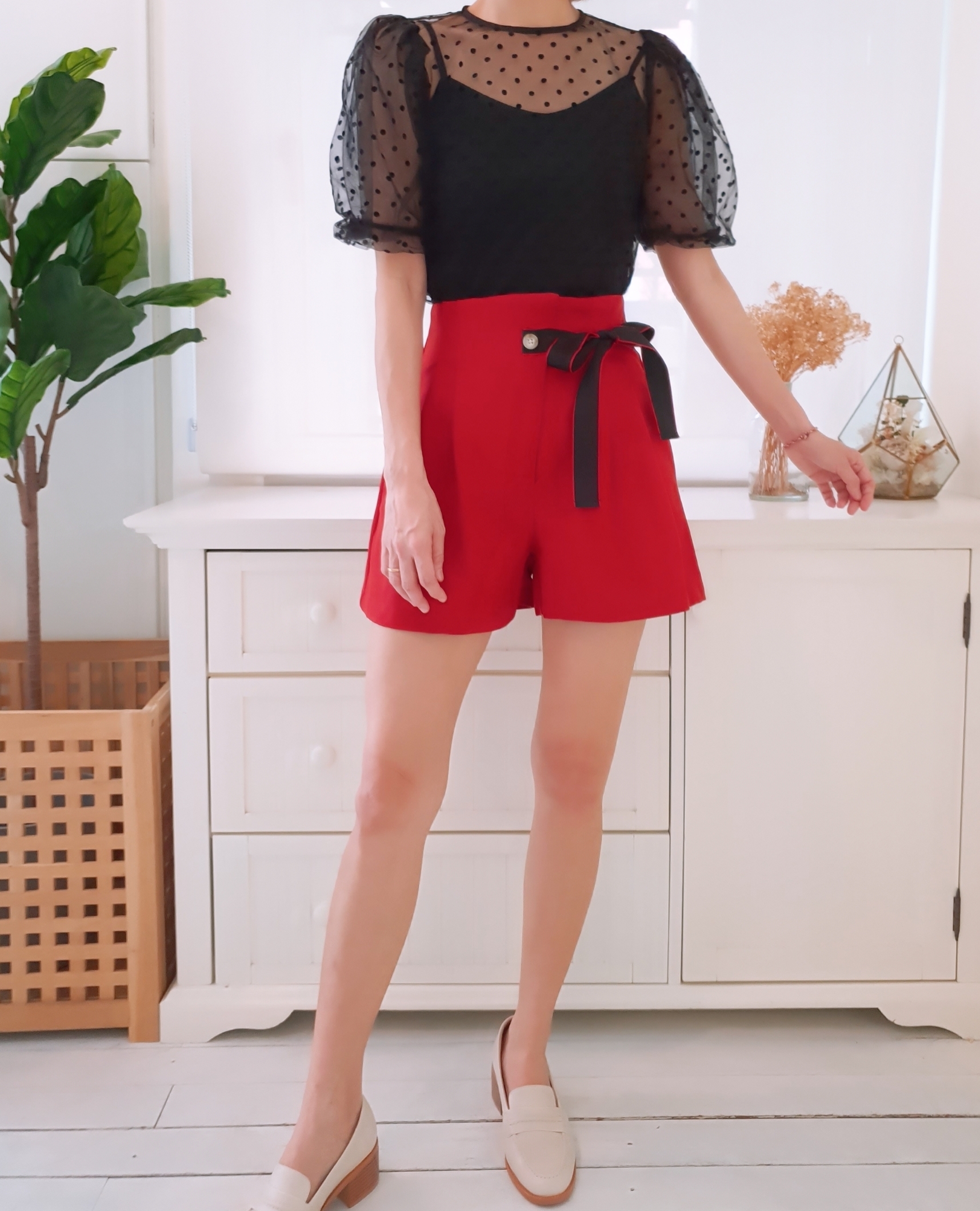 PAPERBAG RIBBON TIE SHORTS