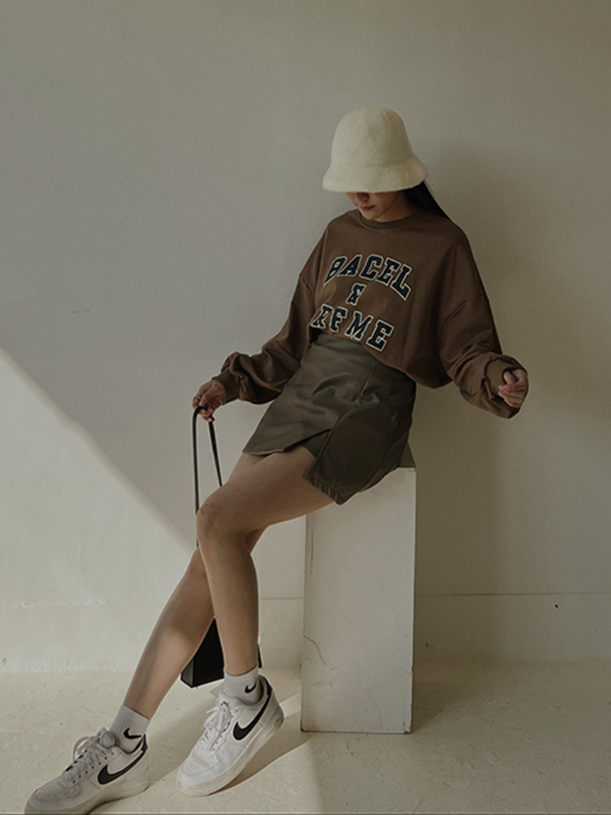 字母落肩大學T*2色