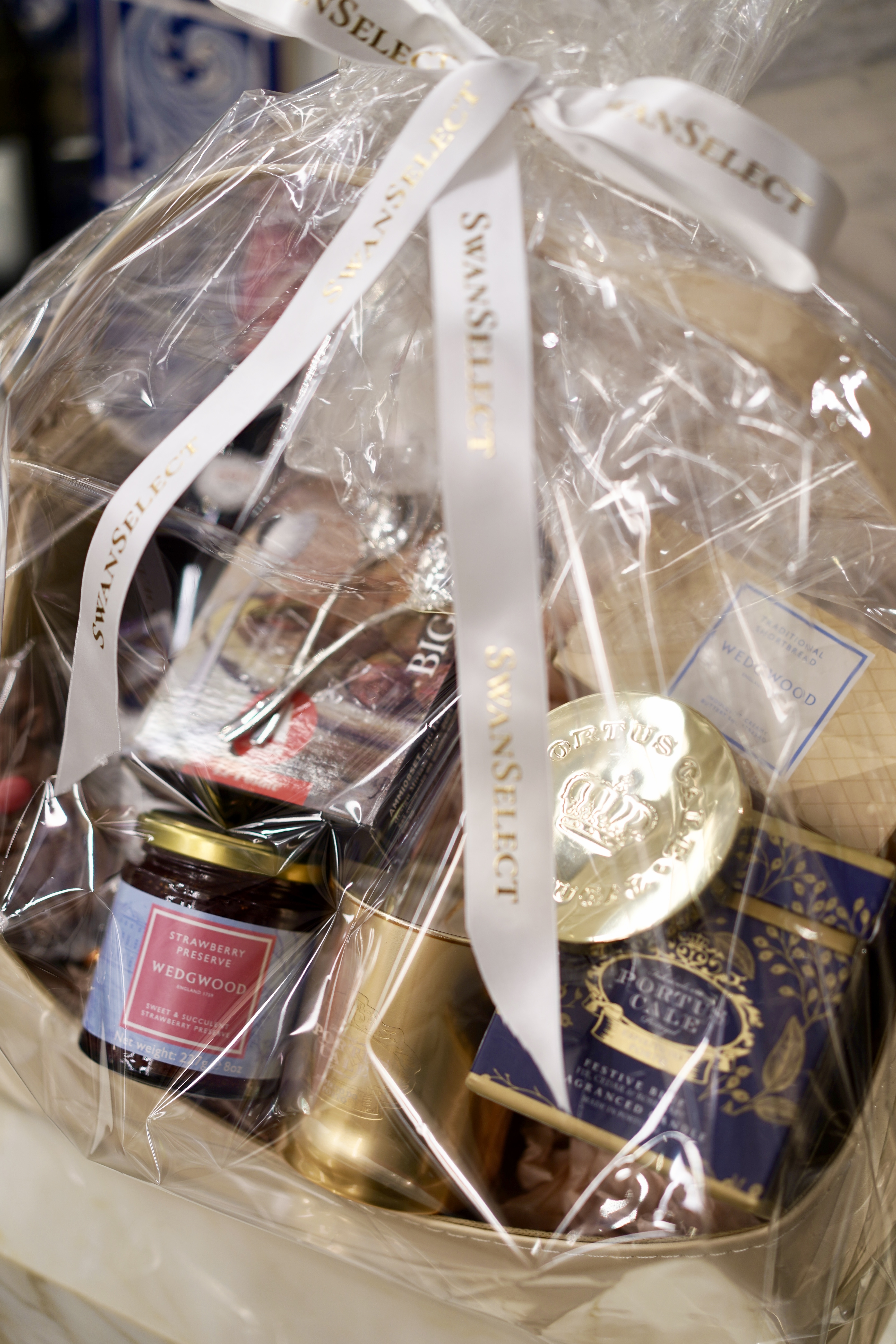 SwanSelect New Year Hamper 2022 (A)
