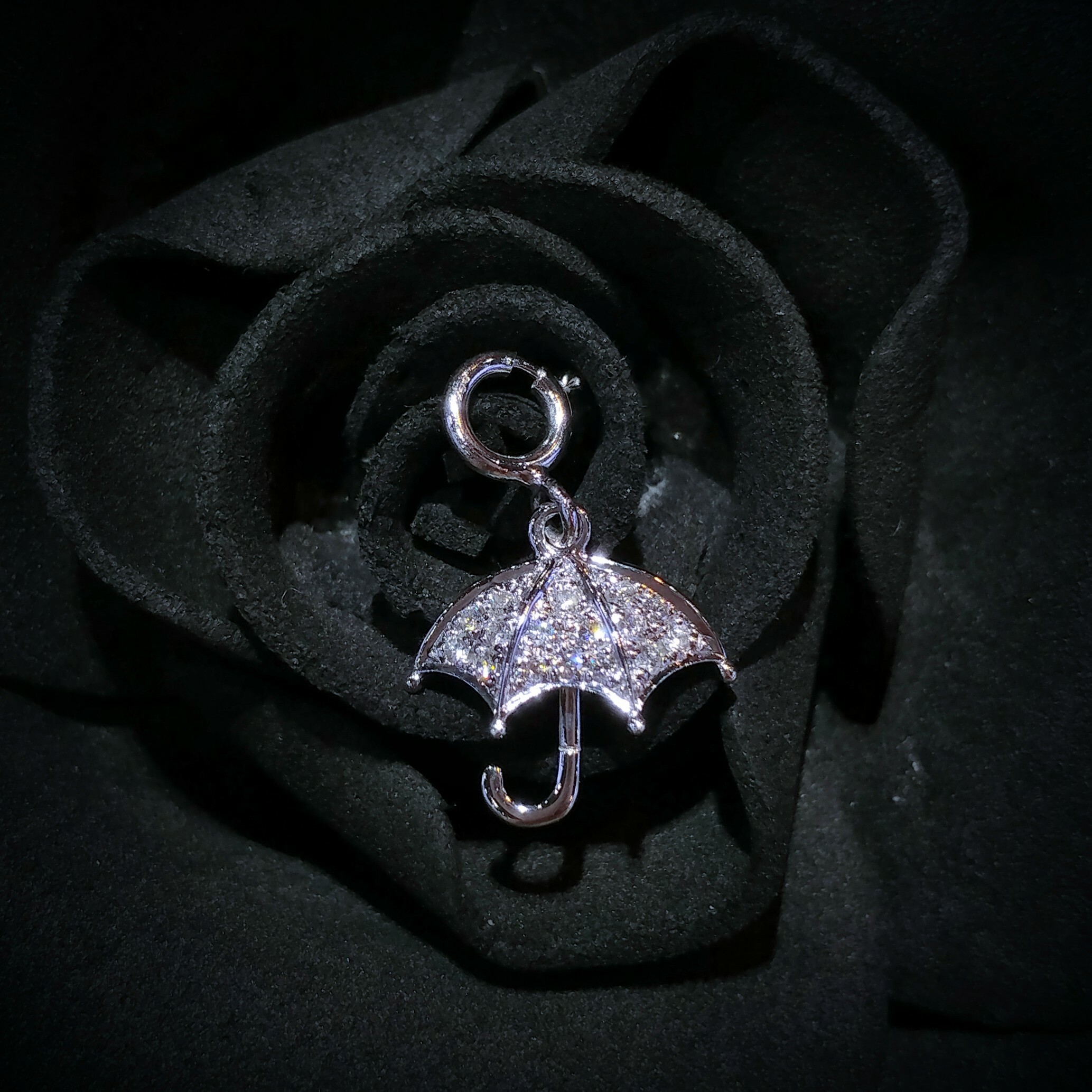 18K White Gold 0.127ct Diamond Charm