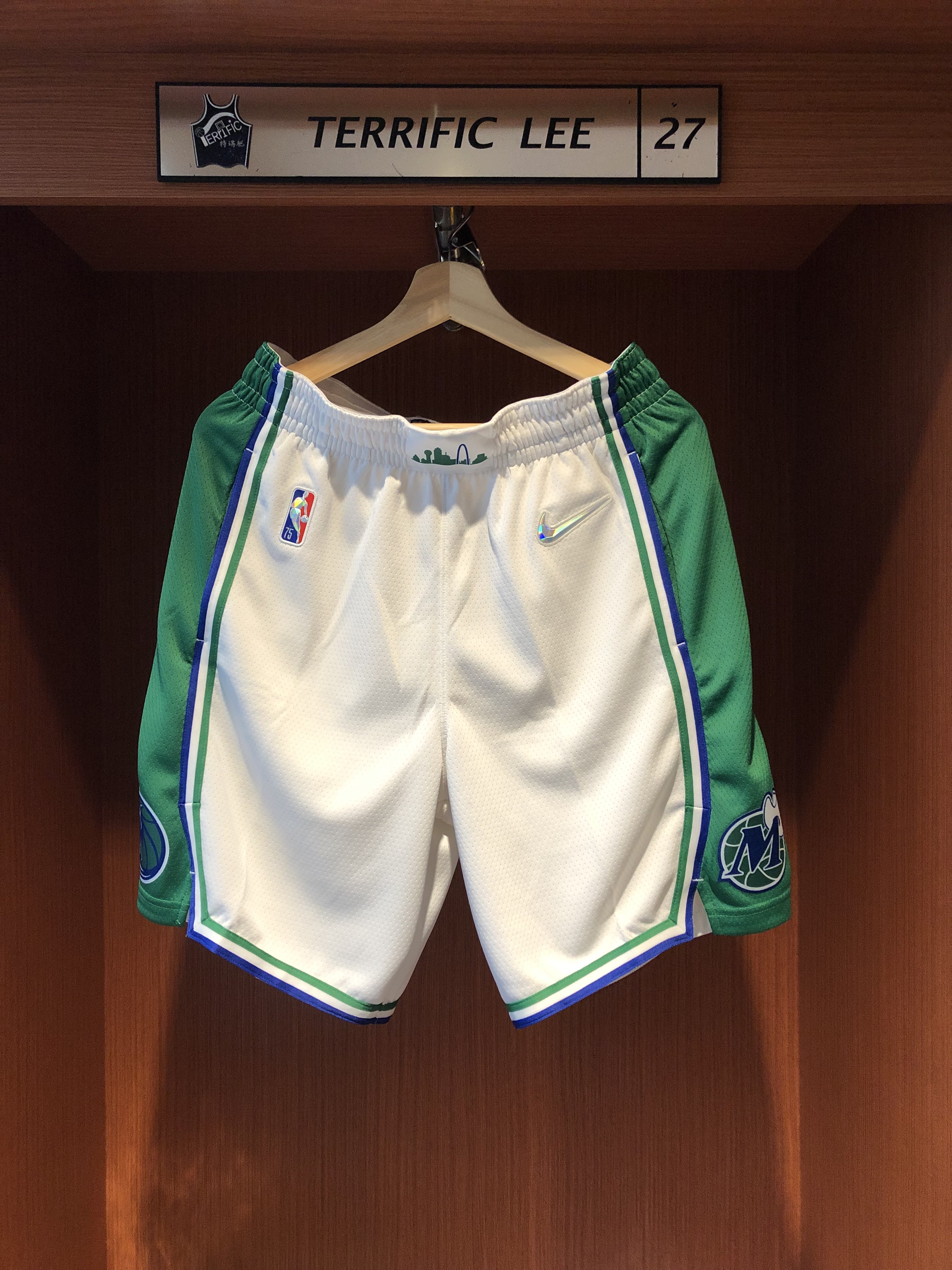 NBA球褲 Dallas Mavericks 達拉斯小牛城市球褲 75周年 City Nike Swingman Shorts 球迷版 有口袋 全新