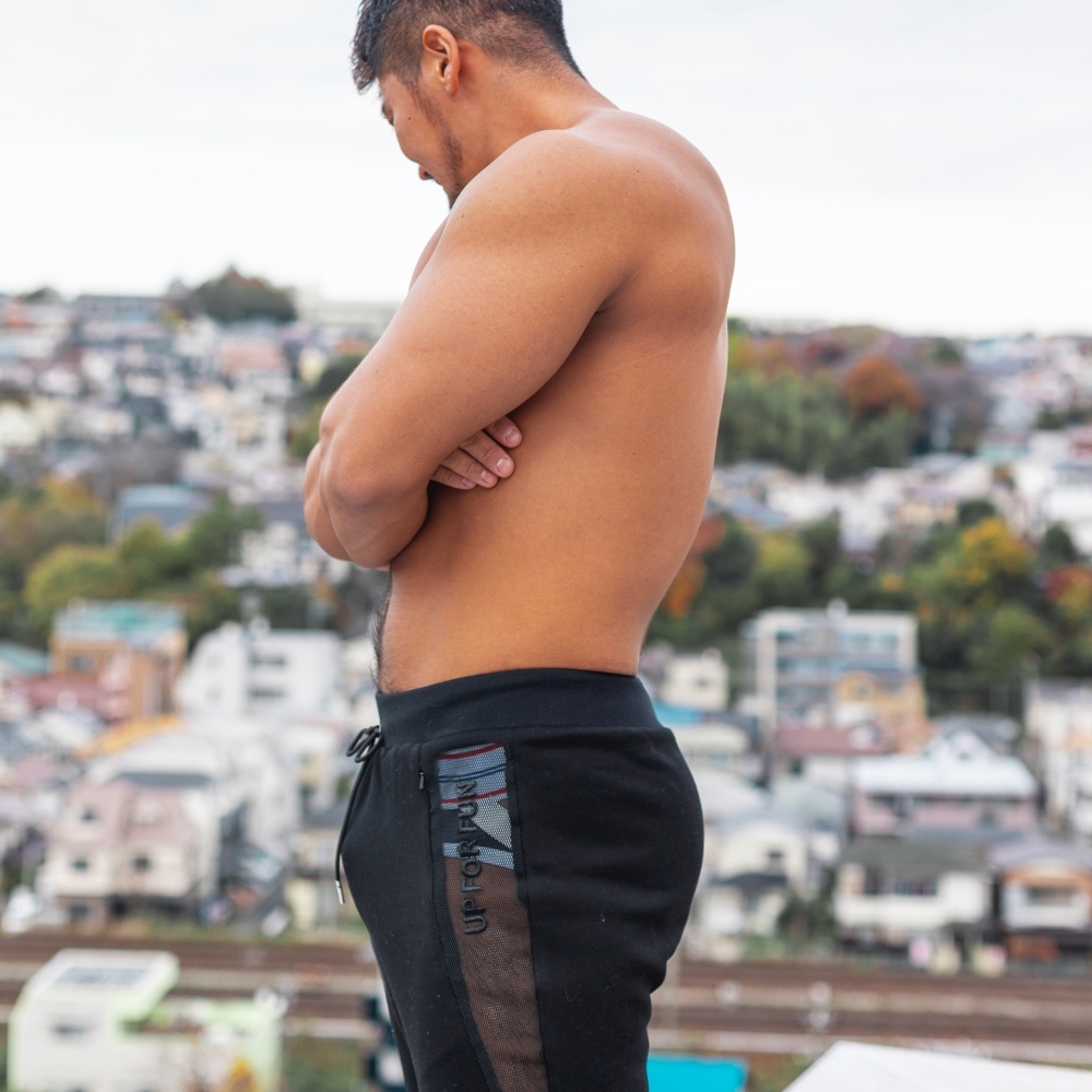 再度回歸 - UP For Fun 純棉運動長褲 極緻黑