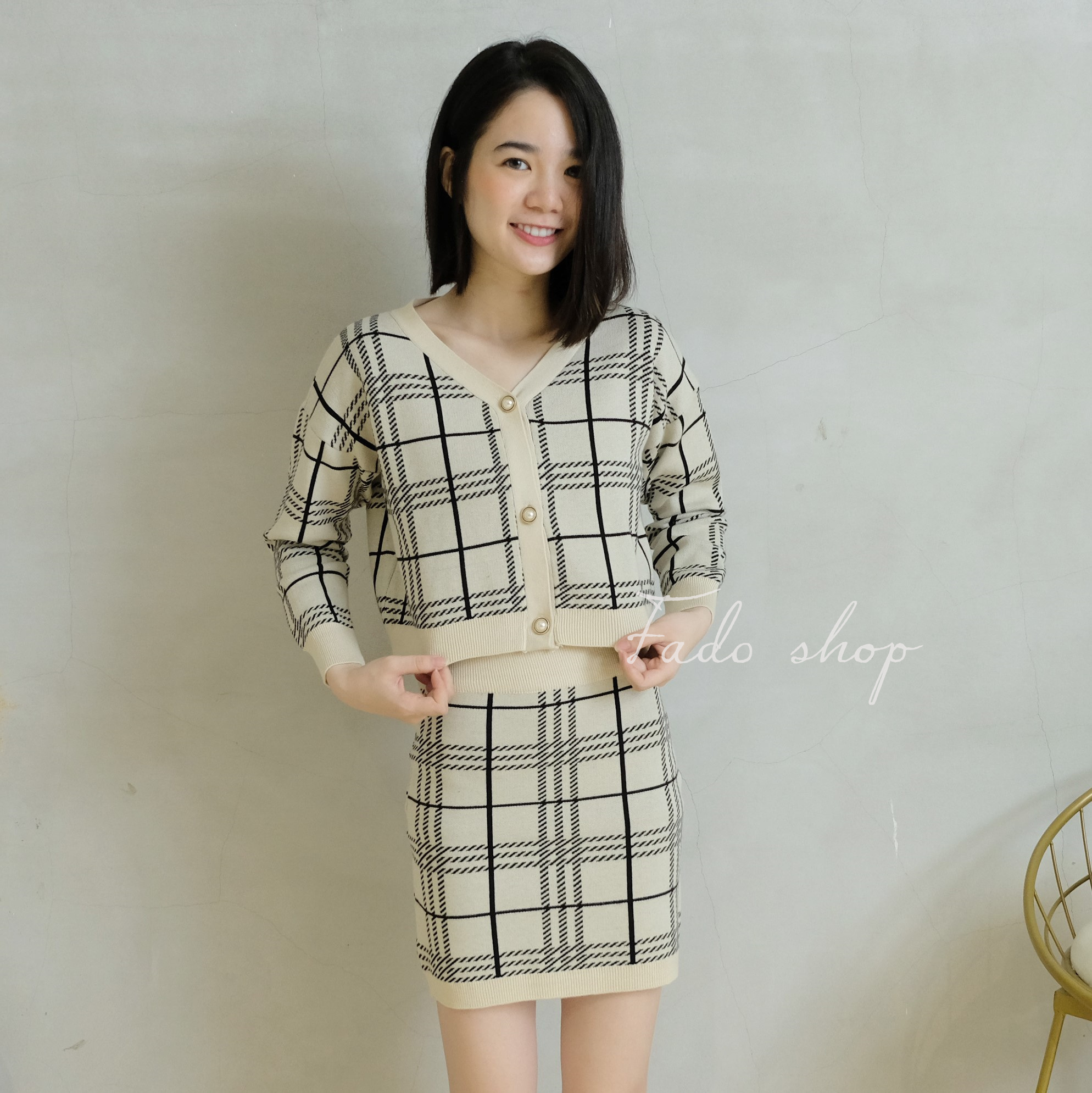 超殺價格 🔥 買一送一/線格紋兩件套裝裙 915A001 黑/杏