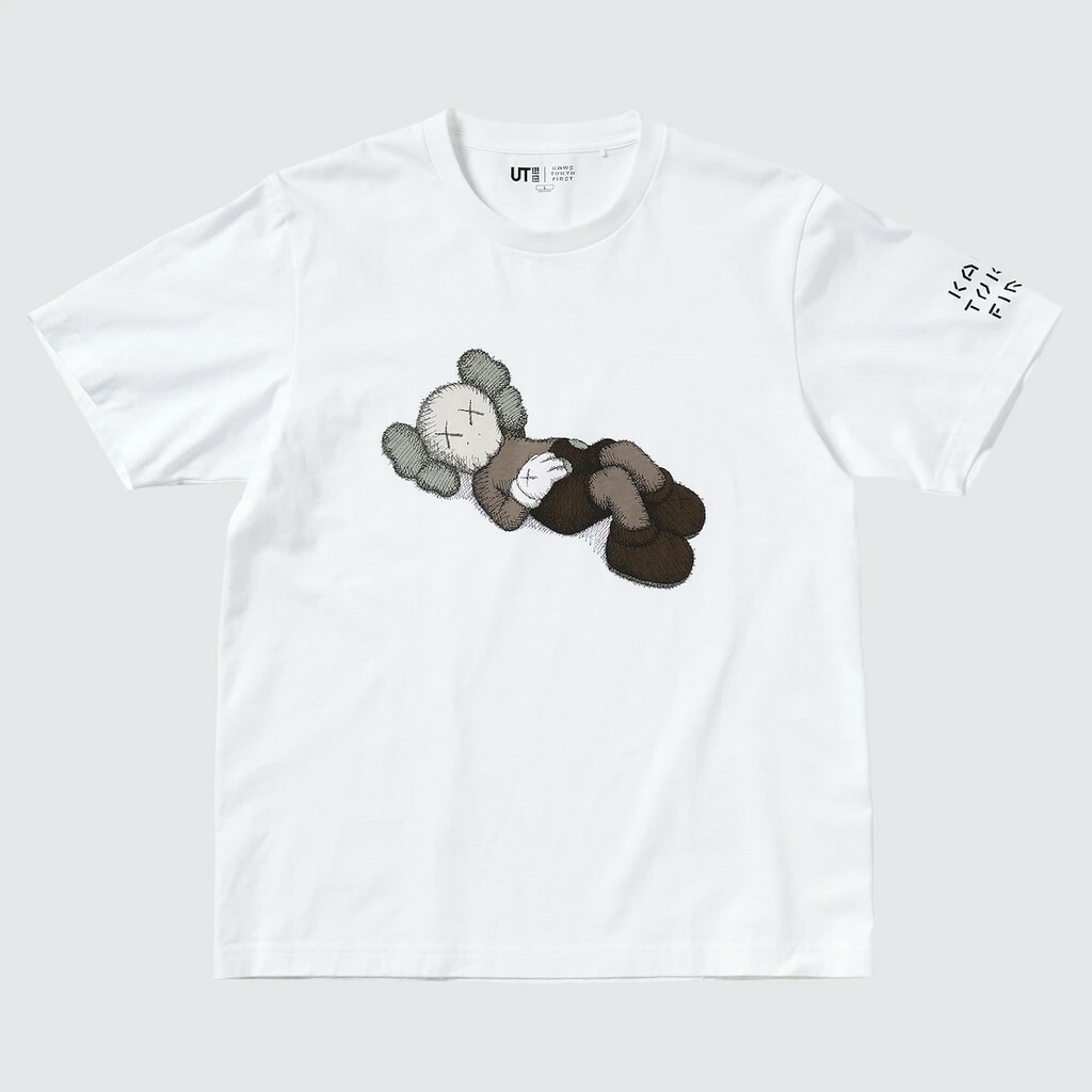 KAWS x UNIQLO 印花圓領T恤短袖 成人白446312/兒童黑446313