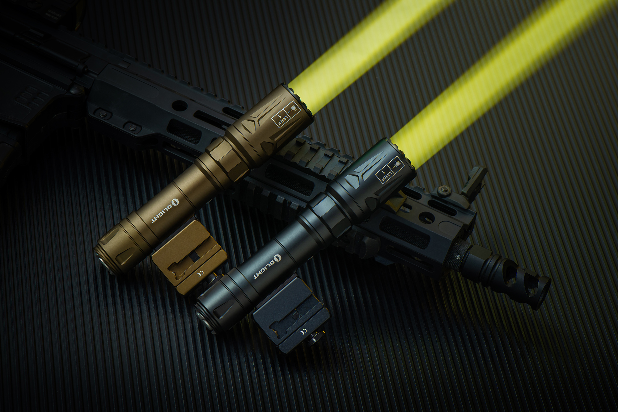 Olight Odin Turbo 1050米330lm LEP 電筒