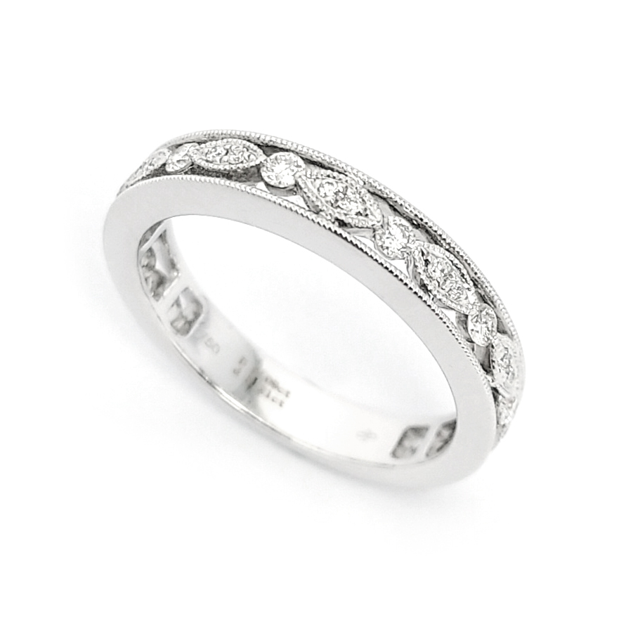 18K白金天然鑽石戒指