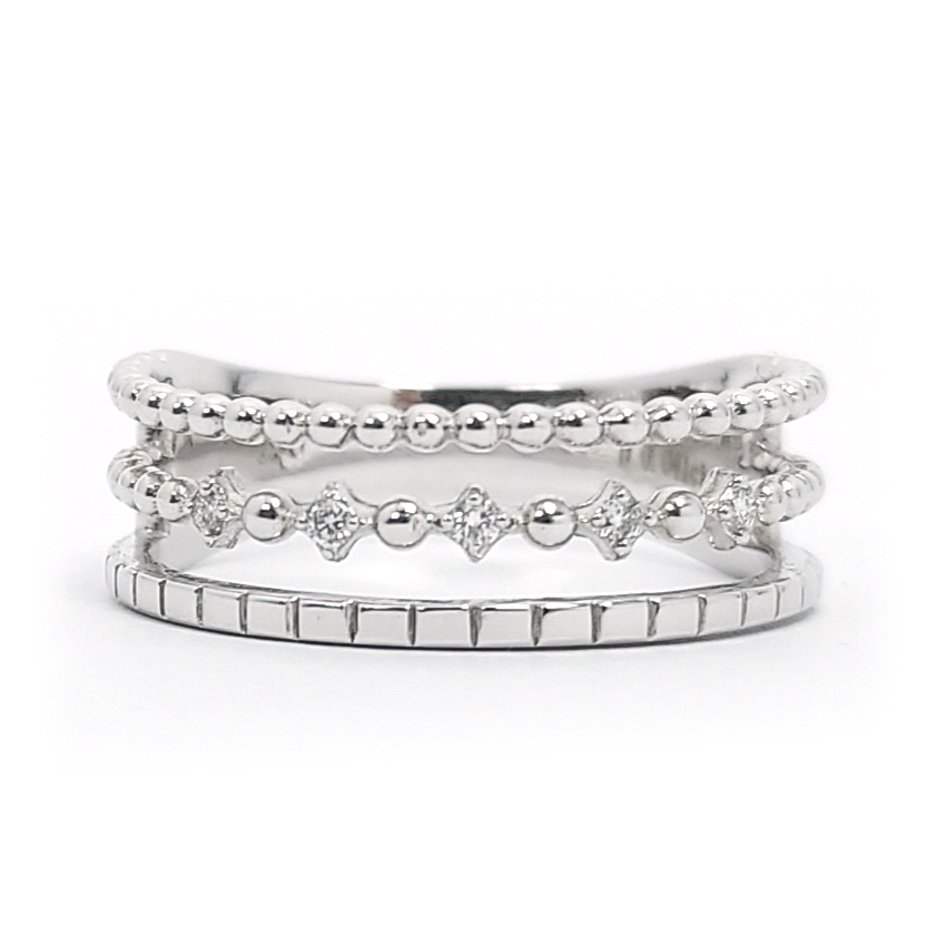 18k白金天然鑽石戒指