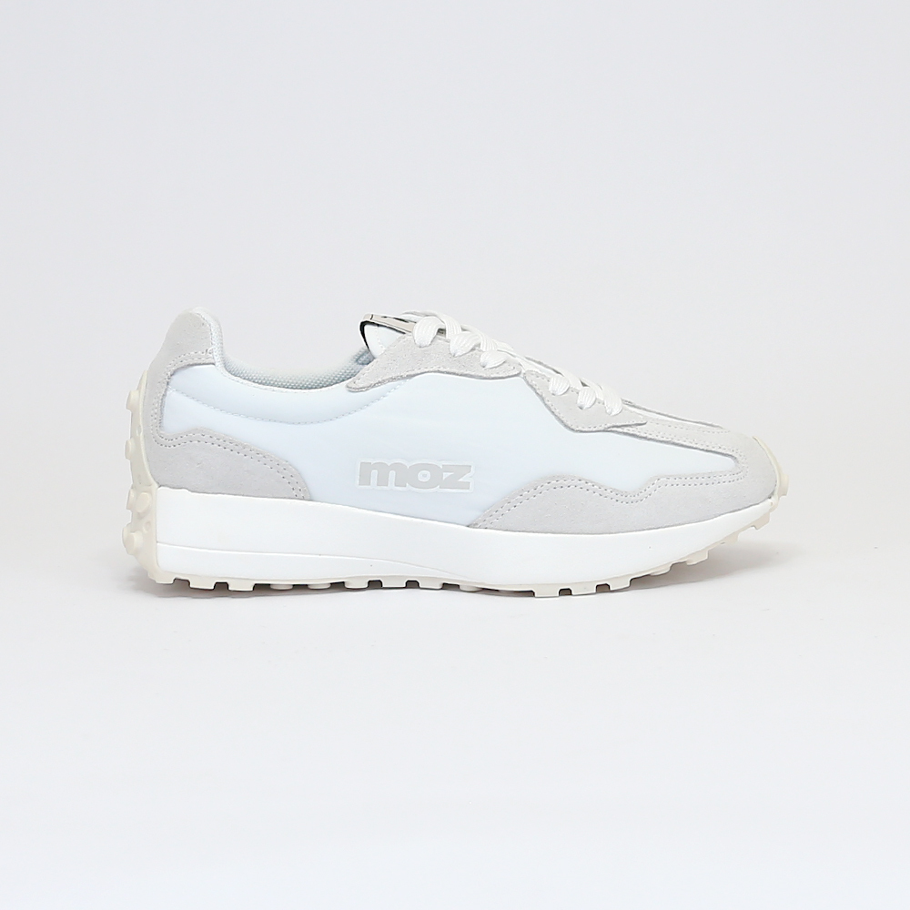 【惜福商品$999】moz瑞典 駝鹿復古麂皮豆豆起司運動鞋(百搭白)