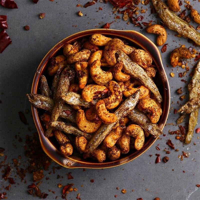 海邊走走-HiNUTS海拿滋 小魚乾椒麻滋腰果(6包入/袋)