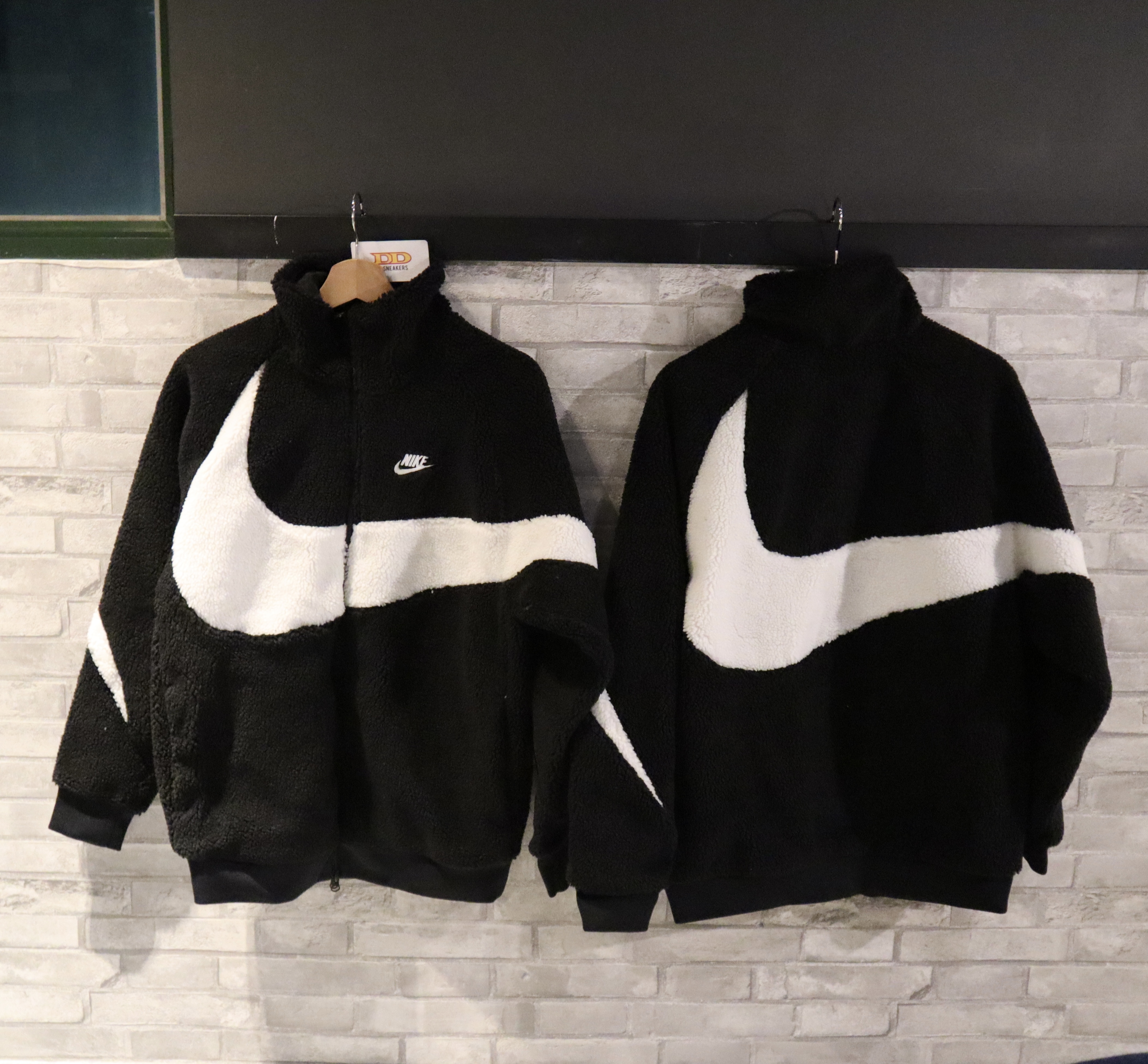 nike sherpa big swoosh