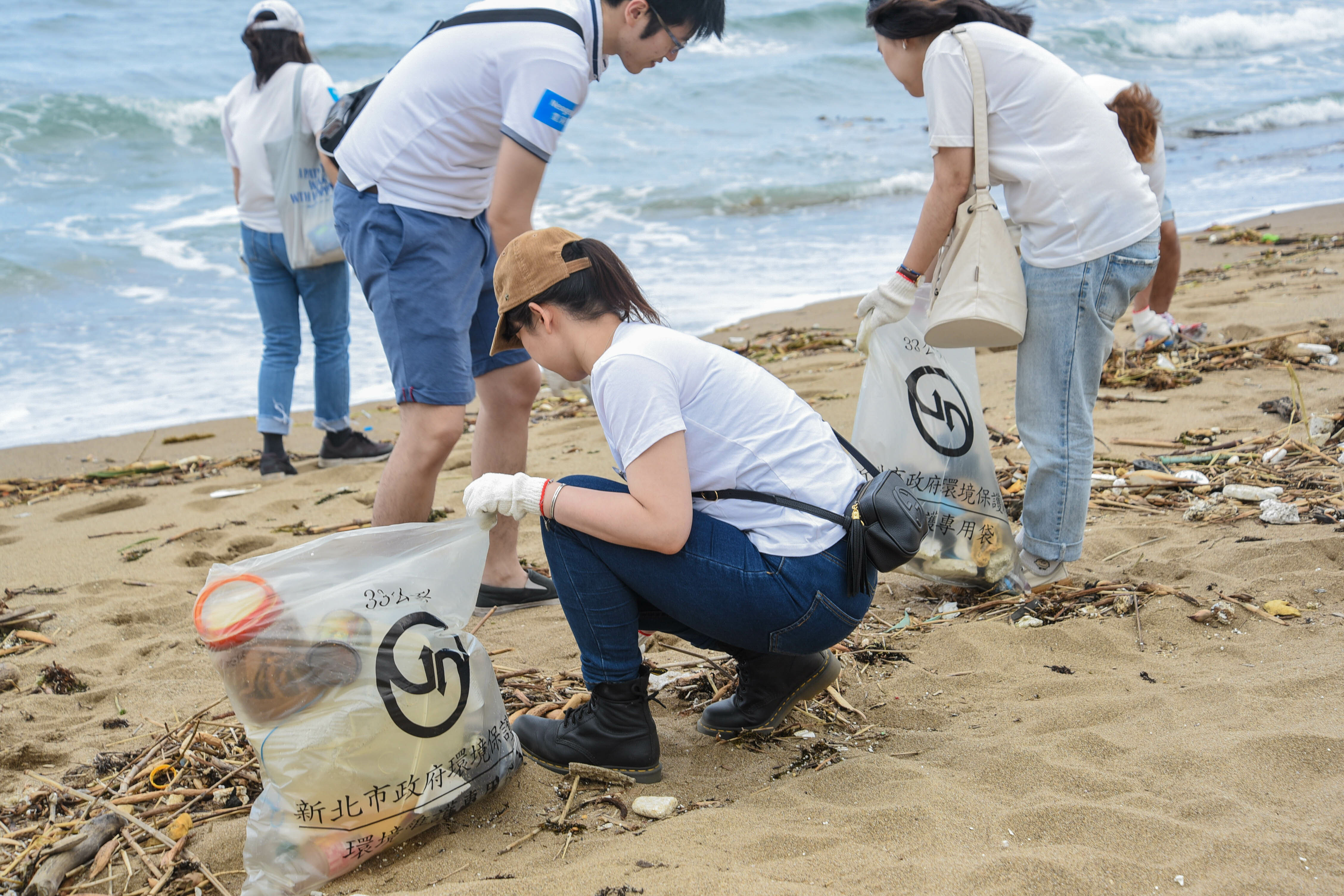 霓淨思 海洋友善淨灘活動