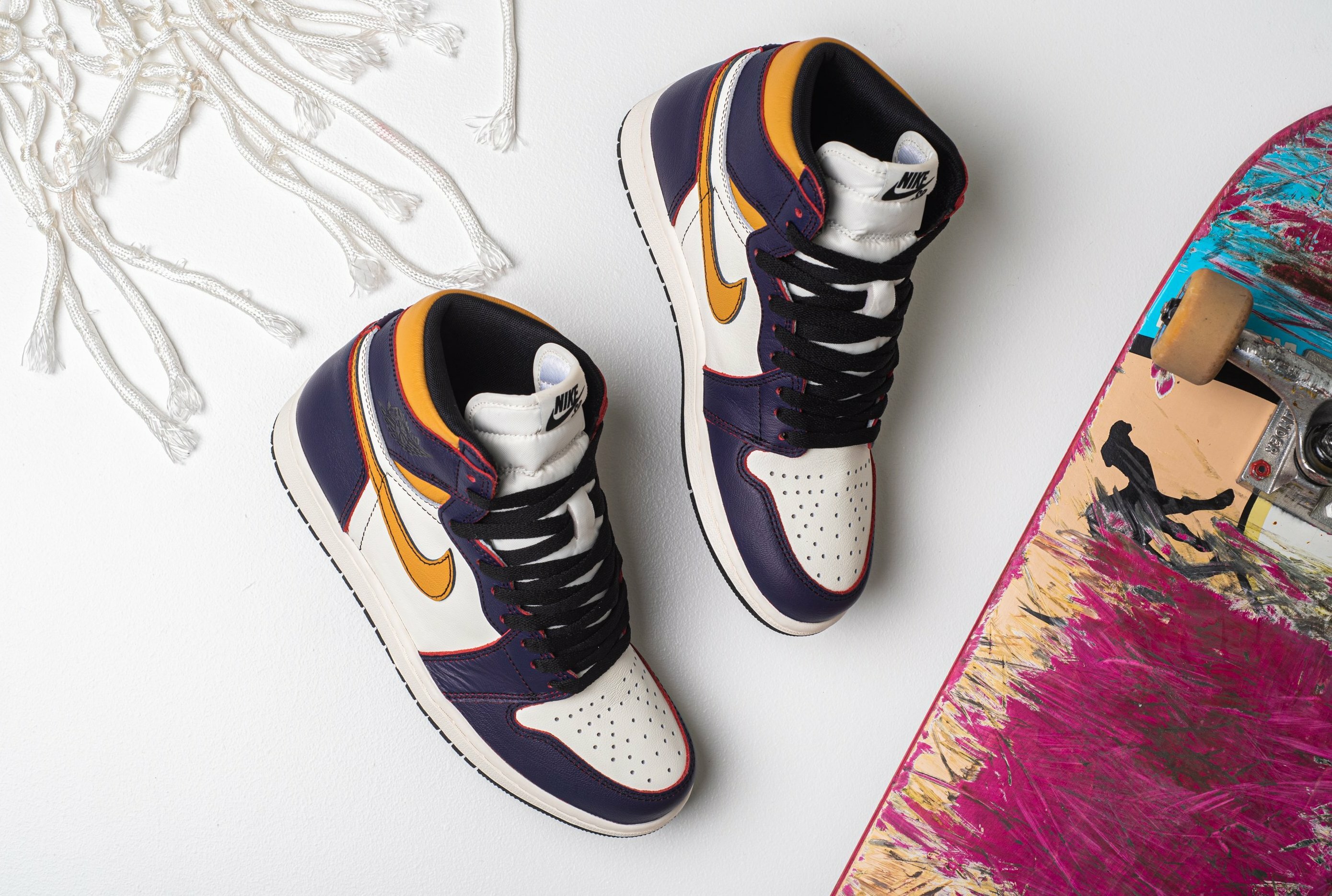 Nike SB x Air Jordan 1 High Defiant 