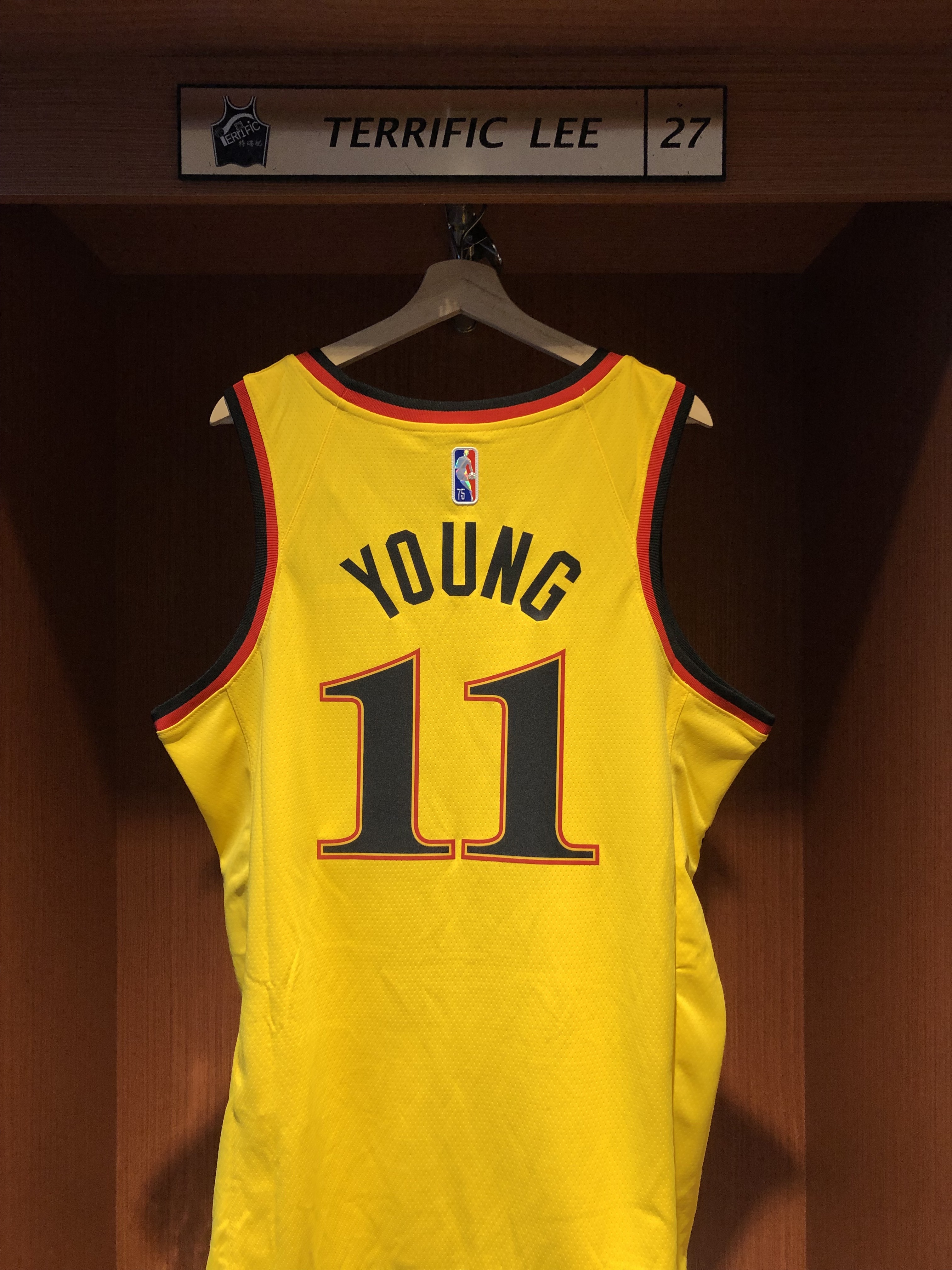 NBA球衣 Trae Young 亞特蘭大老鷹城市 75周年 鑽石標 City Nike Swingman 球迷版 熱轉印 全新