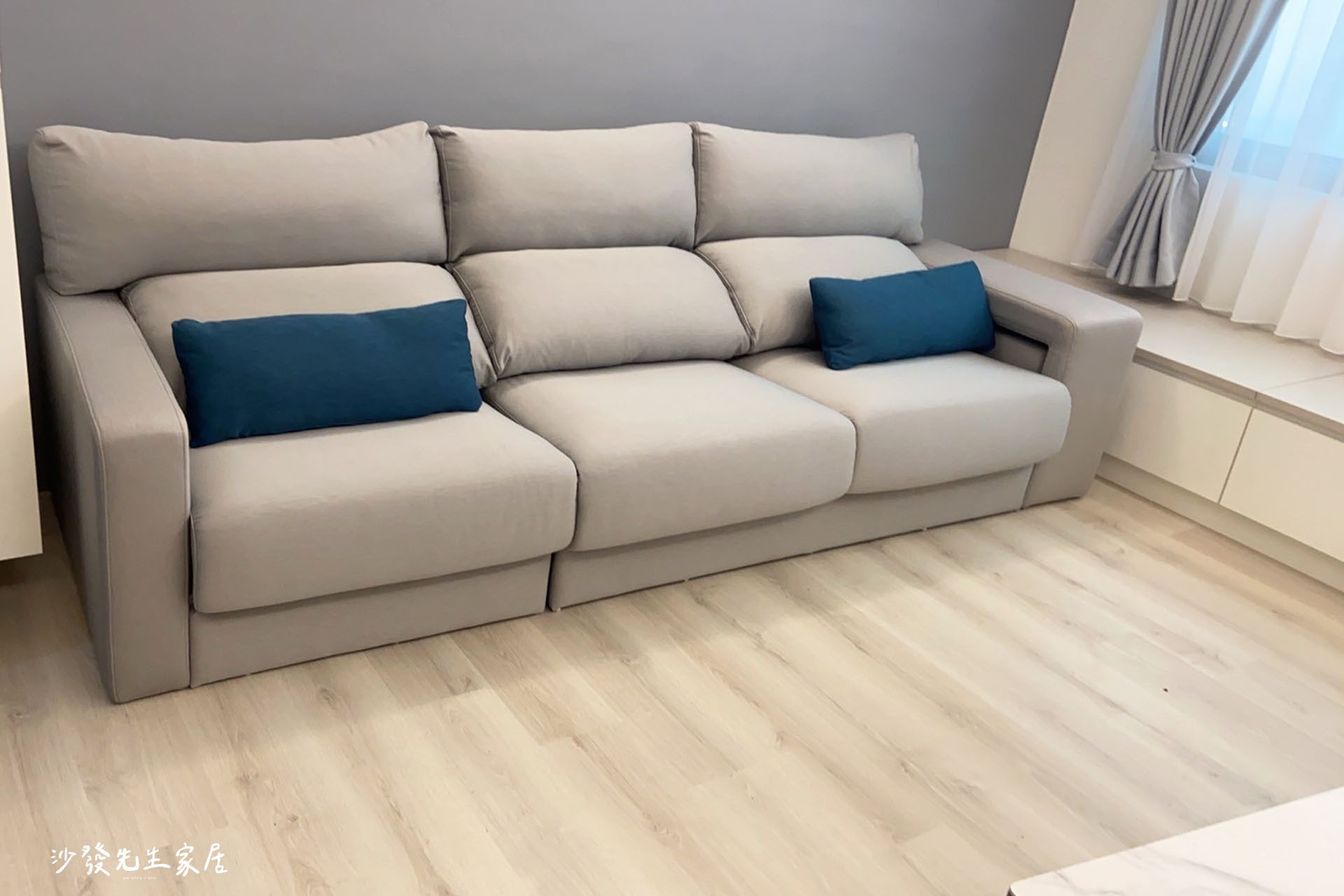 充滿許多驚喜等著人挖掘的寶藏沙發，小孩大人都喜歡的柏拉圖沙發