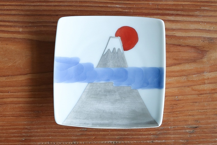 福珠窯-色繪銀彩/雲上富士9cm角小皿