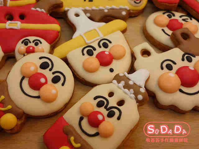 收涎餅乾牛寶寶 ,麵包超人,收涎餅乾,收涎,收鹽,收延,收延餅乾,糖霜餅乾,收延餅,米奇,米妮