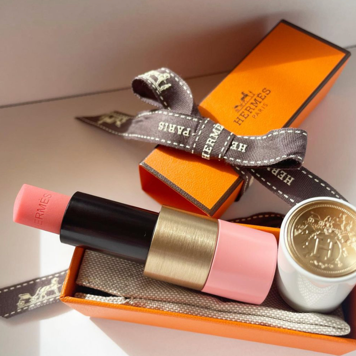 hermes,唇膏,口紅,精品,愛馬仕,彩妝,潤唇膏,指甲油,指緣油,護手霜