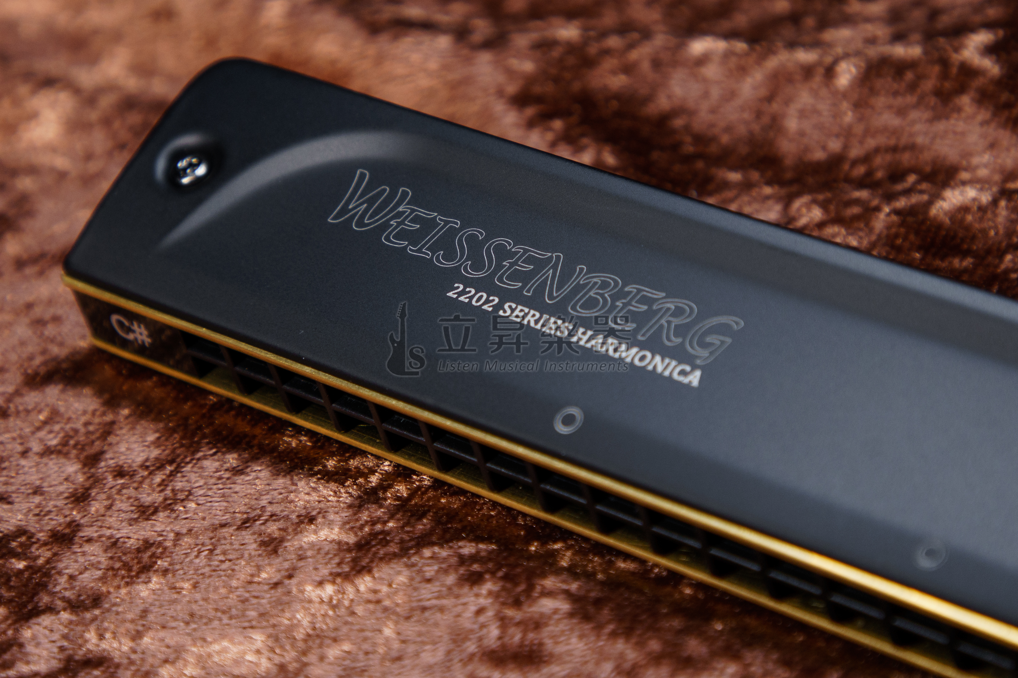 口琴 WEISSENBERG 韋笙堡 2202 複音22孔 #C調 ABS塑製琴身 口琴 WEISSENBERG 韋笙堡 2202 複音22孔 #C調 ABS塑製琴身 / 霧黑蓋板 / 高級簧片 台灣製 第 4 張圖片｜三峽銅管 / 管樂