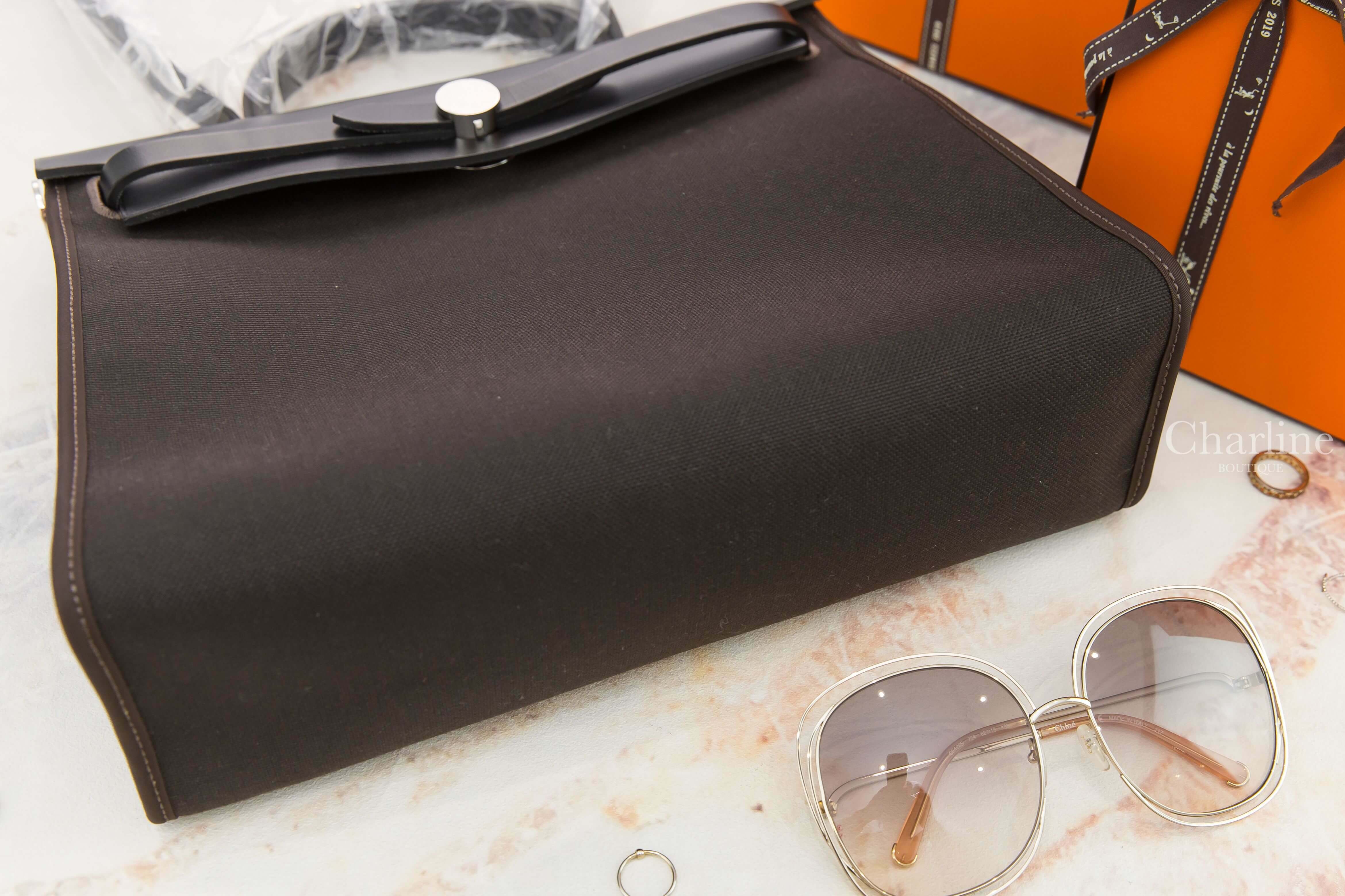Hermès Herbag Zip 31cm Retourne 46 Ebene Toile Militaire/Vache Hunter Z刻烏木色拼黑色銀釦手提肩背包-Charline Boutique 精品代購