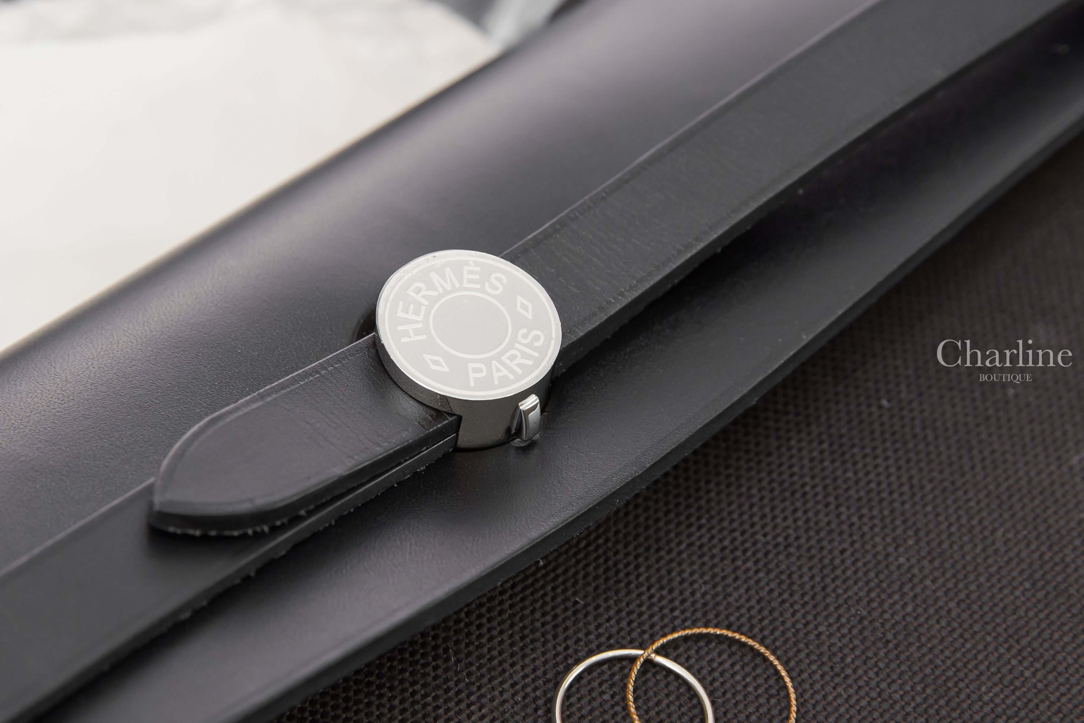 Hermès Herbag Zip 31cm Retourne 46 Ebene Toile Militaire / 89 Noir Vache Hunter 烏木色拼黑色銀釦手提肩背包